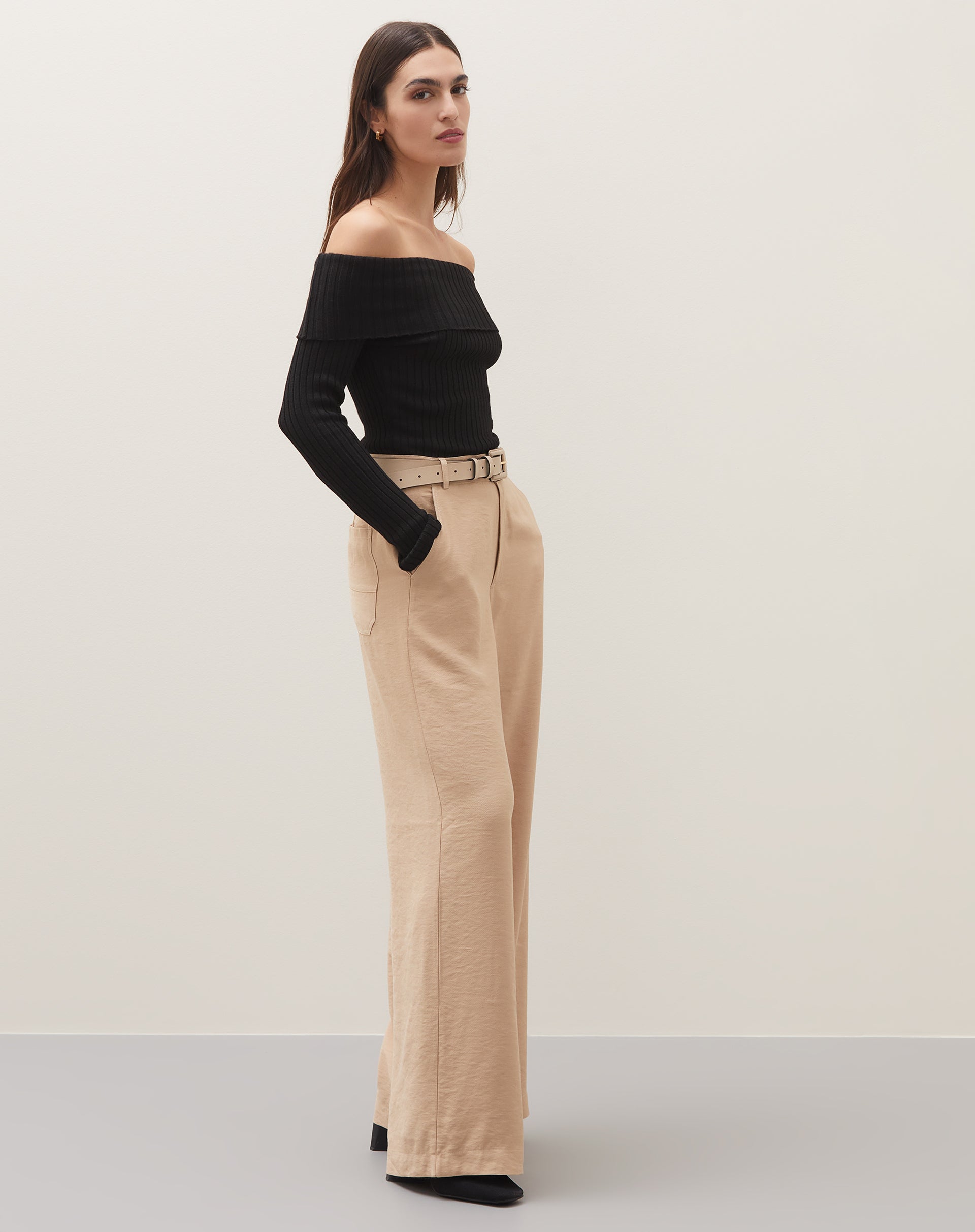 Blusa Ombro a Ombro de Tricot - Preto