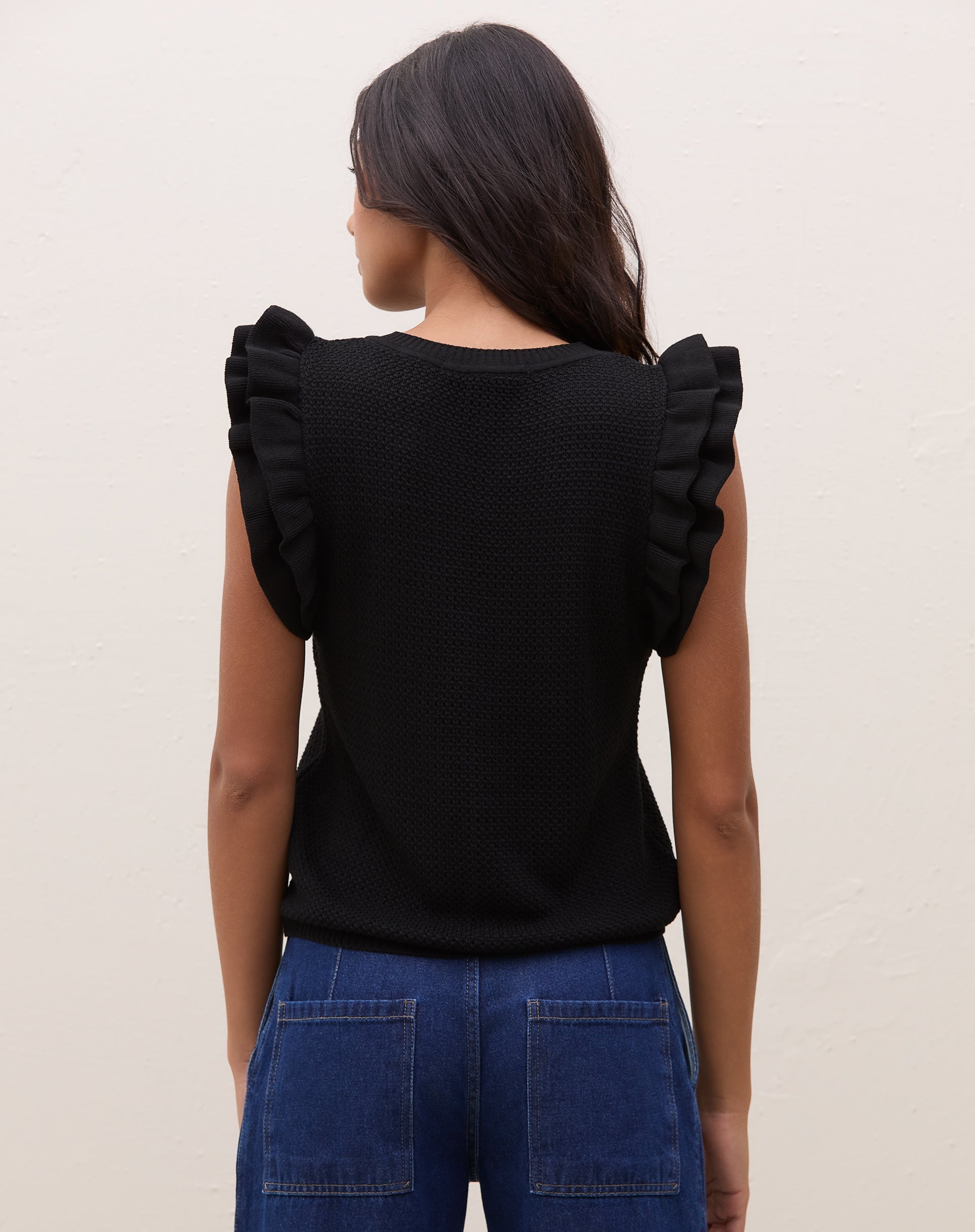 Blusa de Tricot com Manga de Babados  - Preto