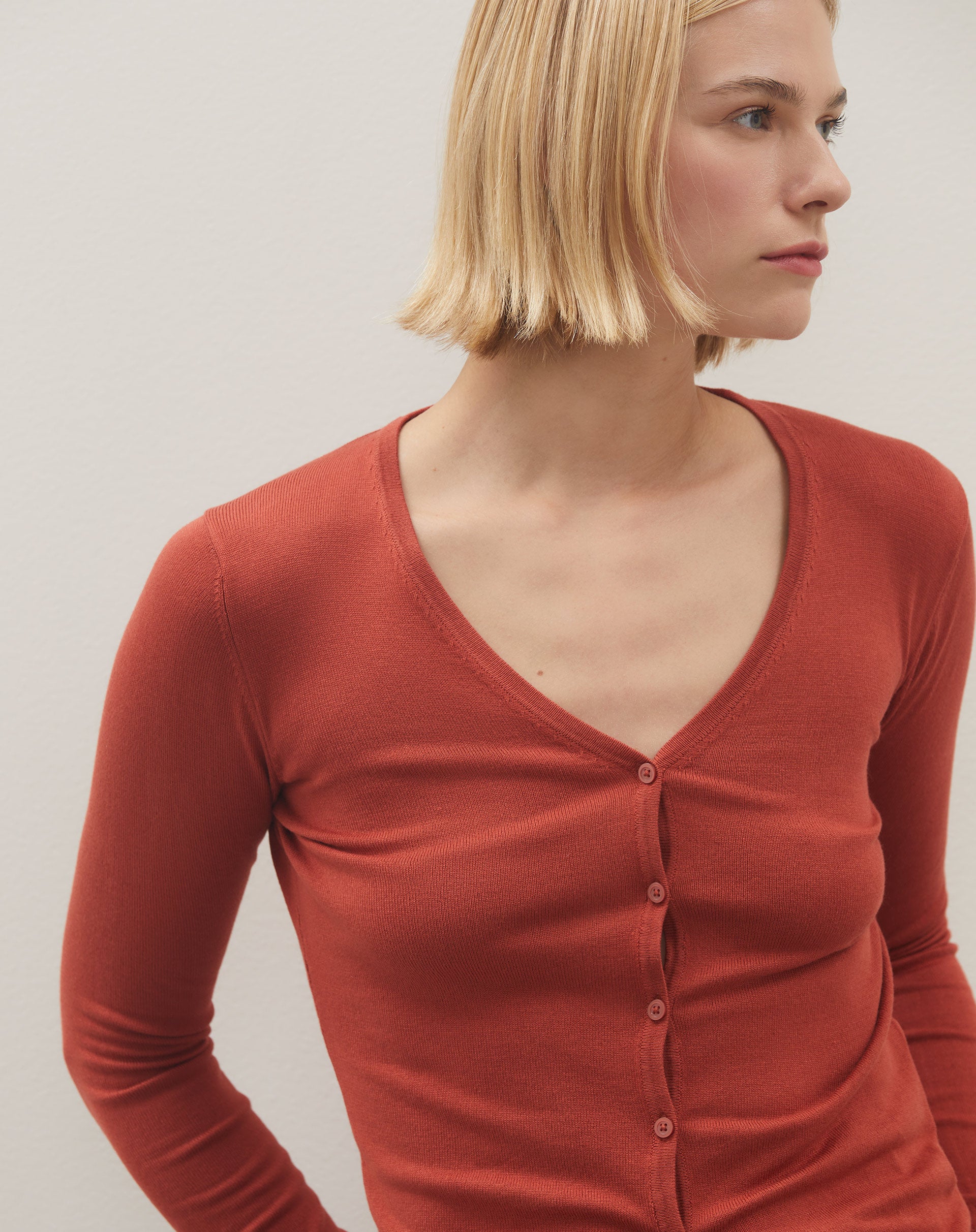 Cardigan Regular Decote V - Vermelho