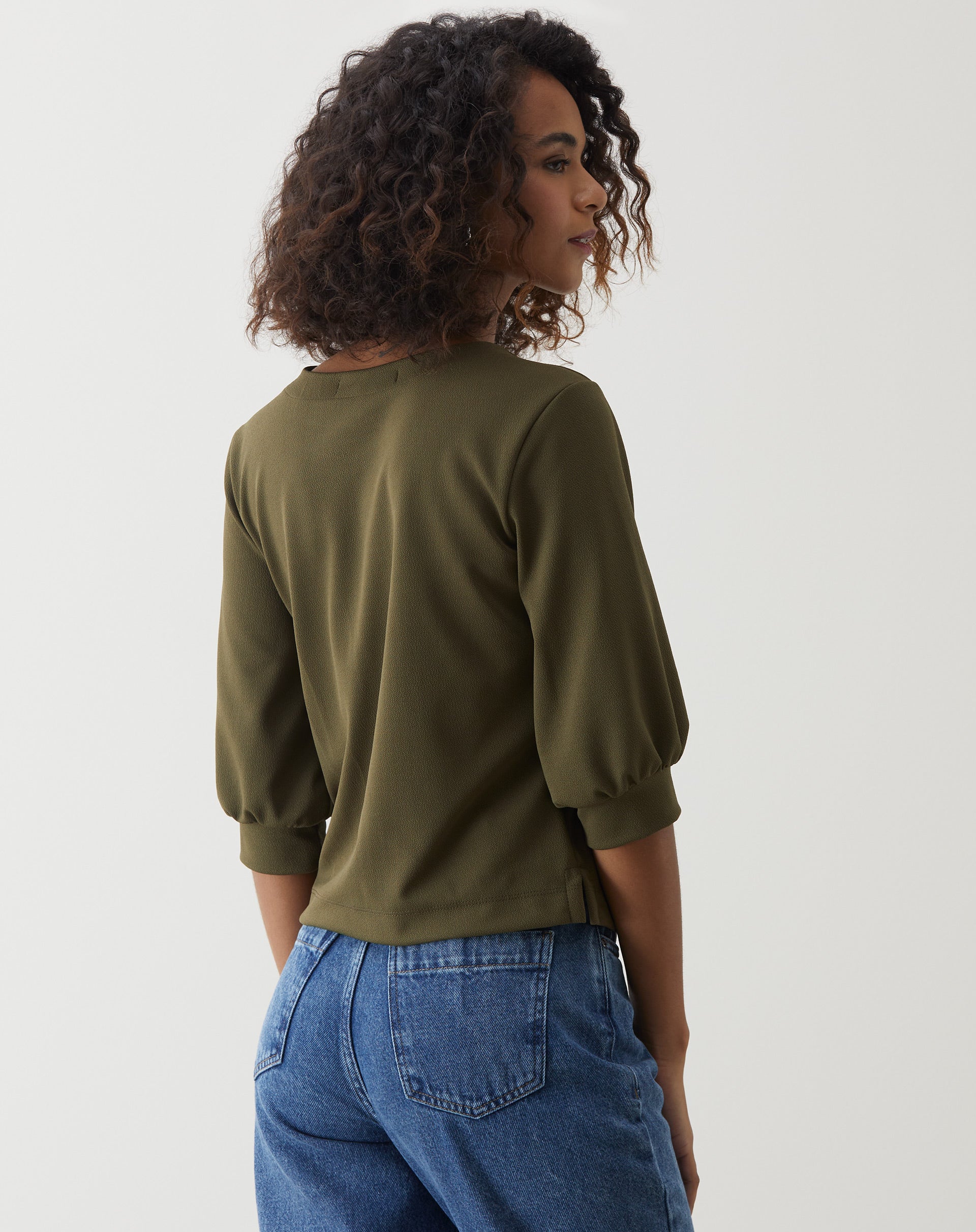 Blusa Decote Redondo Manga 3/4 Bufante - Verde Militar