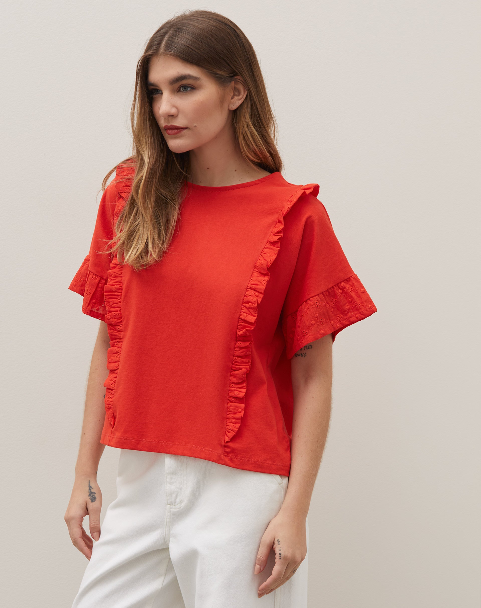 Camiseta Oversized com Babado de Laise - Vermelho