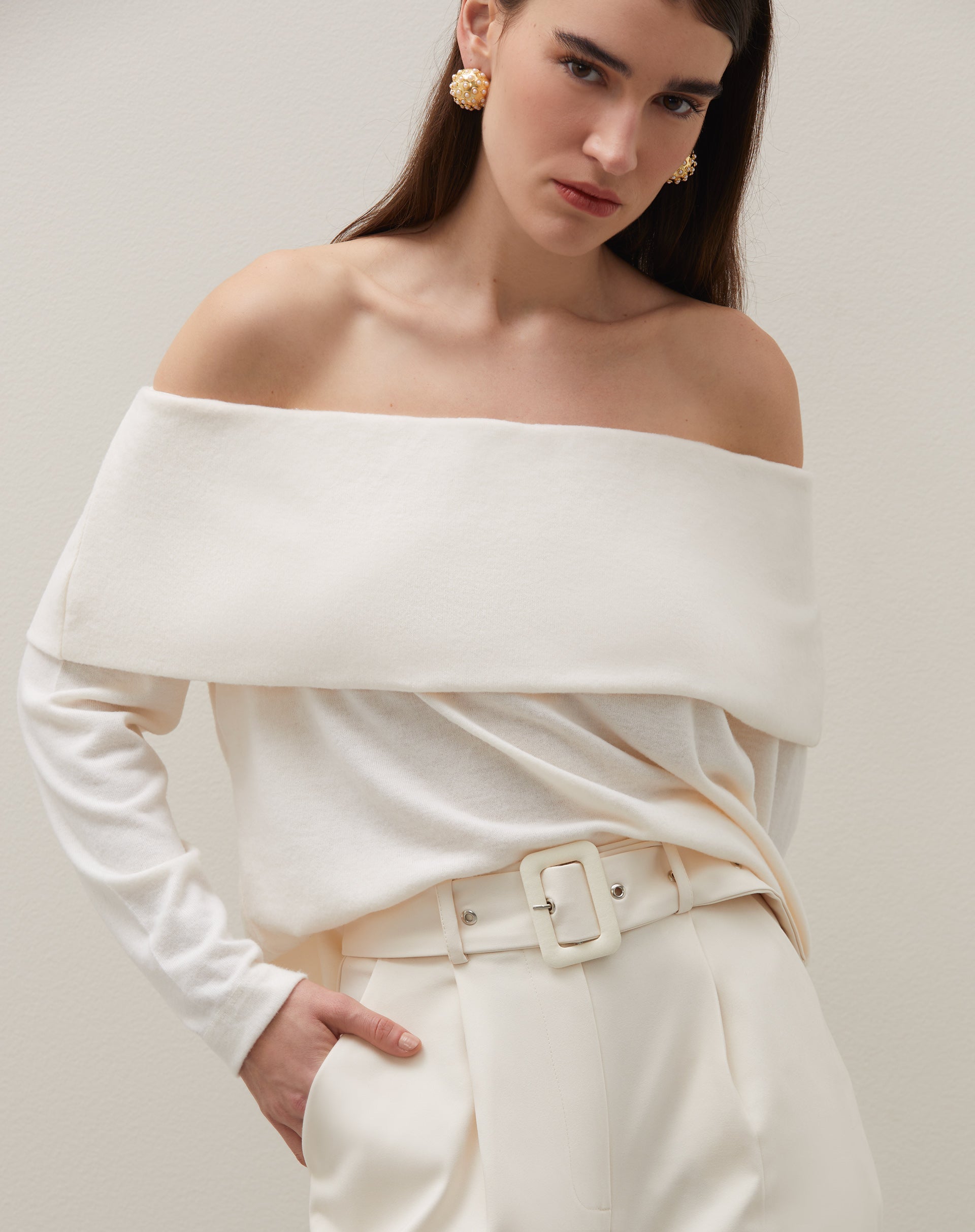 Blusa Manga Longa Ombro a Ombro  - Off-white