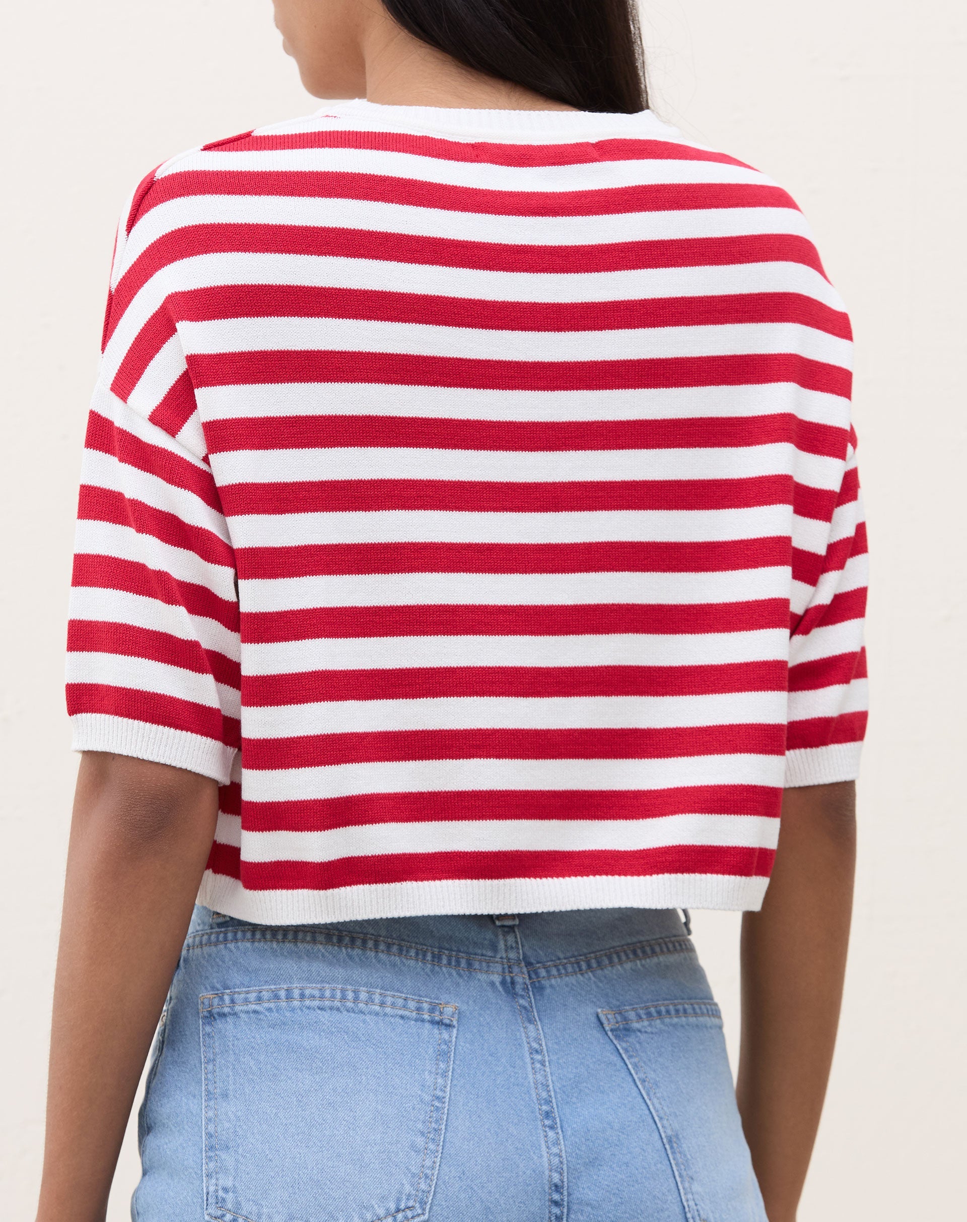 51211462_0012_camiseta-cropped-de-tricot-listrada-vermelho_1_133facc6-2cda-41ab-ab23-34998f3d227d.jpg