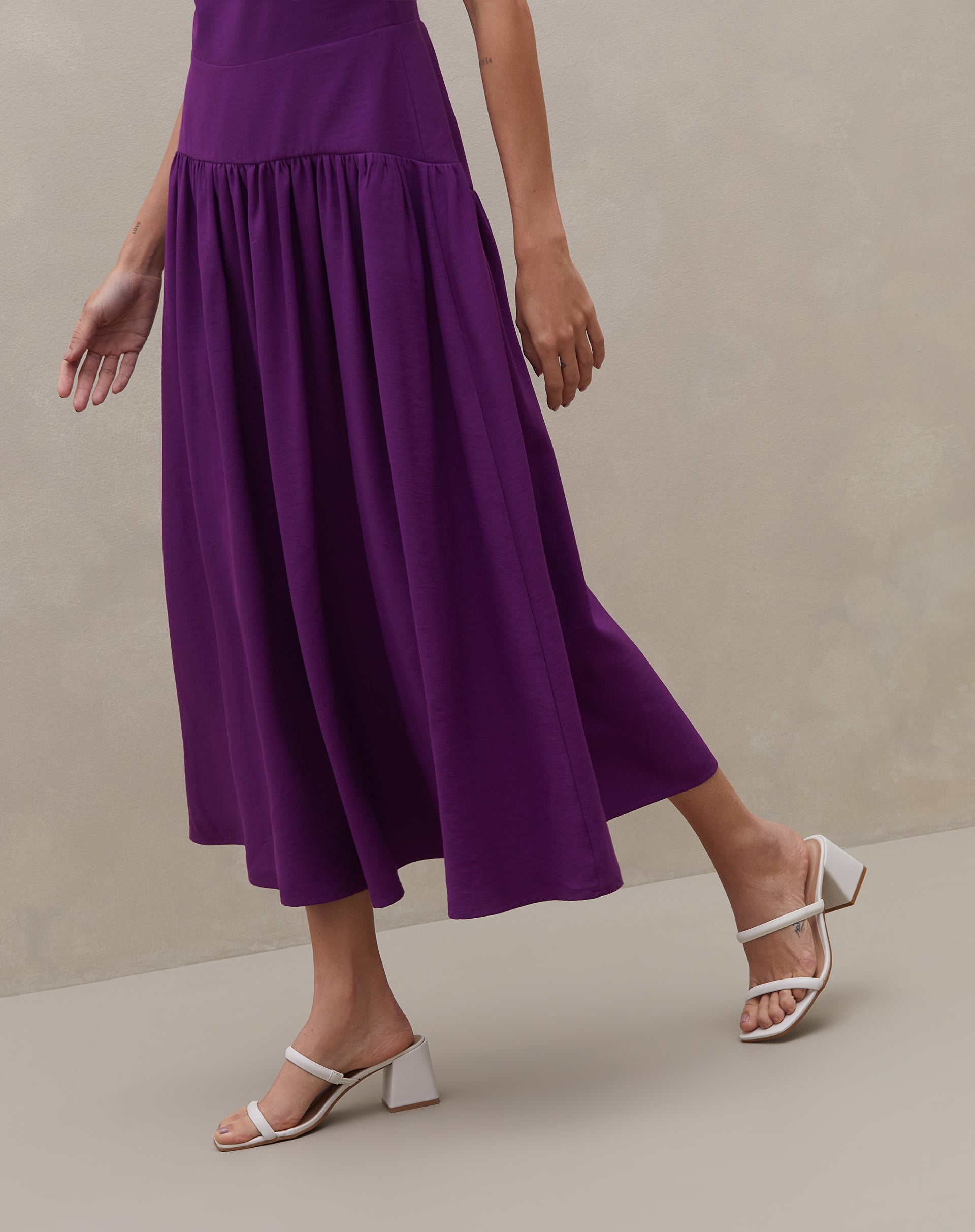 Vestido Midi de Alça com Saia Franzida - Roxo