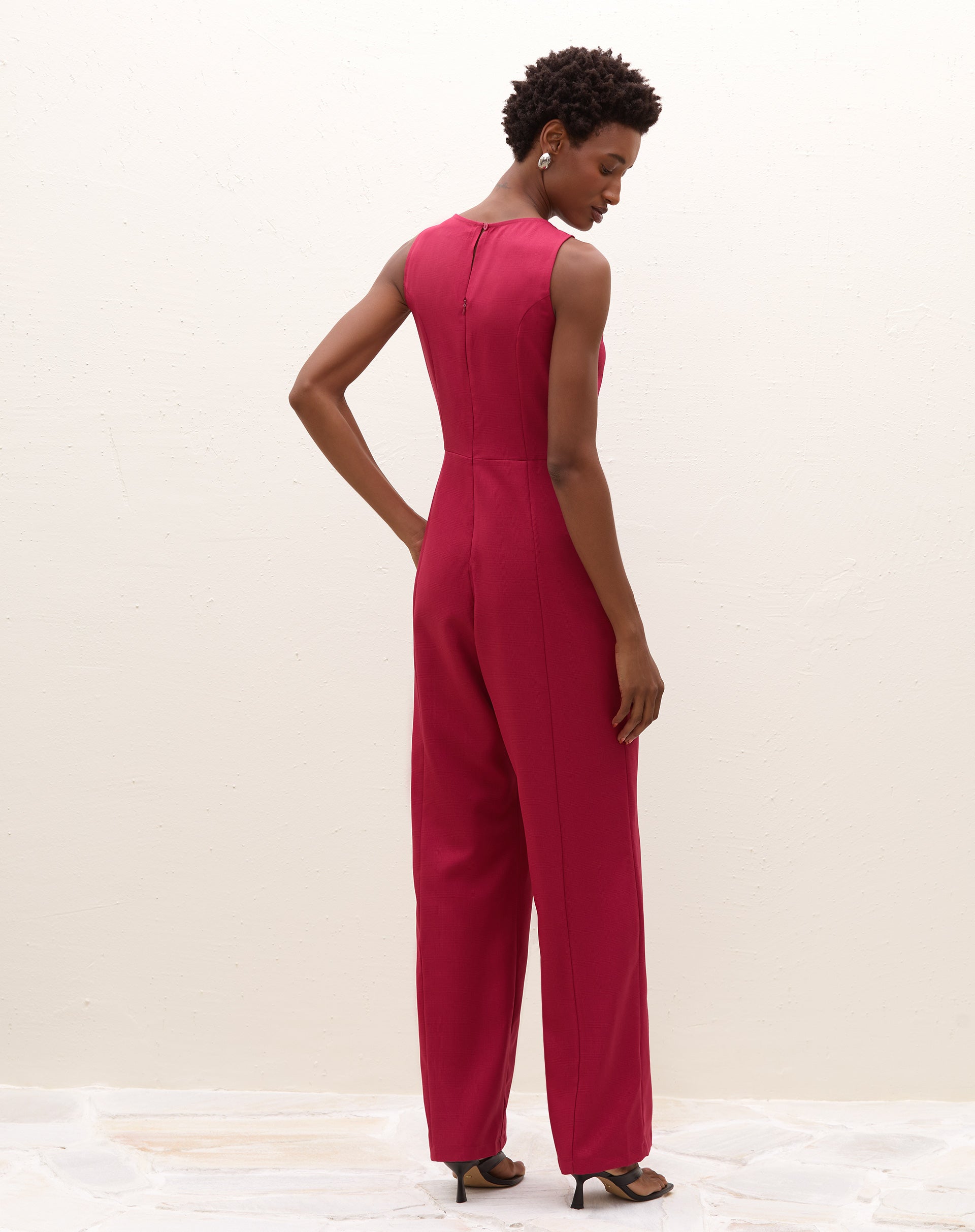 51224812_0123_macacao-wide-leg-decote-v-regata-vinho_1_3daa63c8-adda-4c2f-95c1-f71b5856c988.jpg
