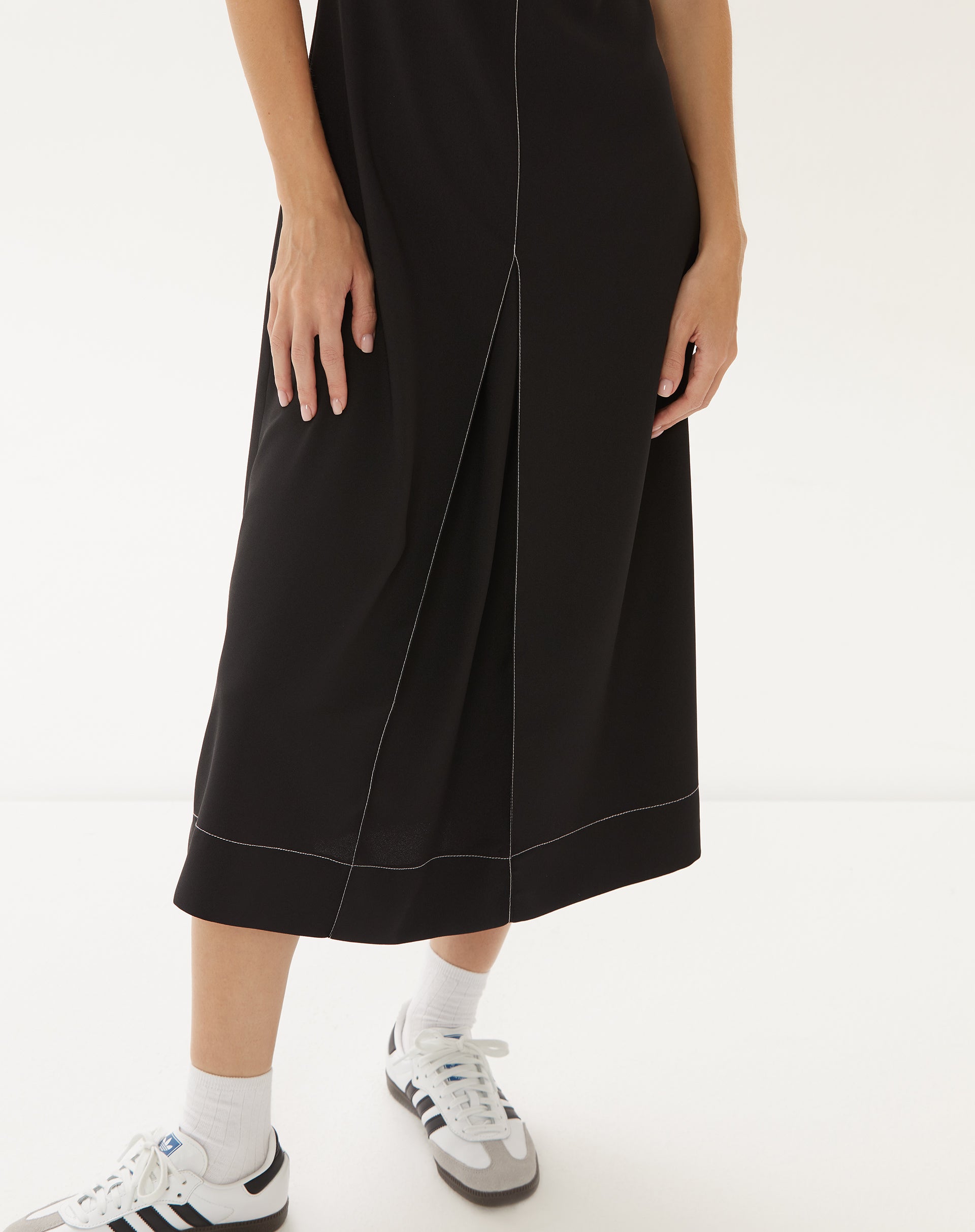 Vestido Regata Alfaiataria Midi - Preto