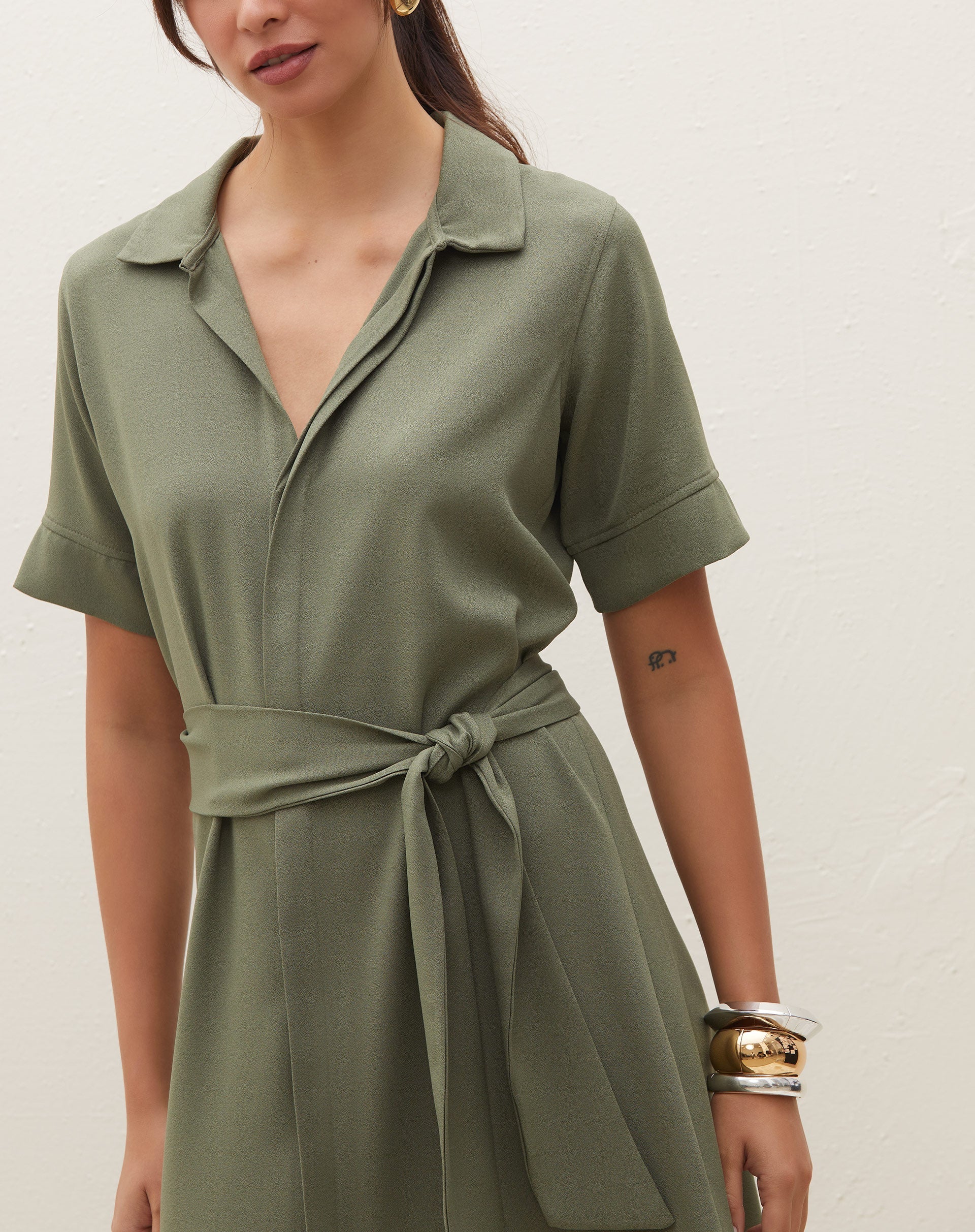 Chemise Midi com Cinto de Amarração - Verde Militar