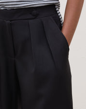 Calça Reta com Cós Transpassado - Preto