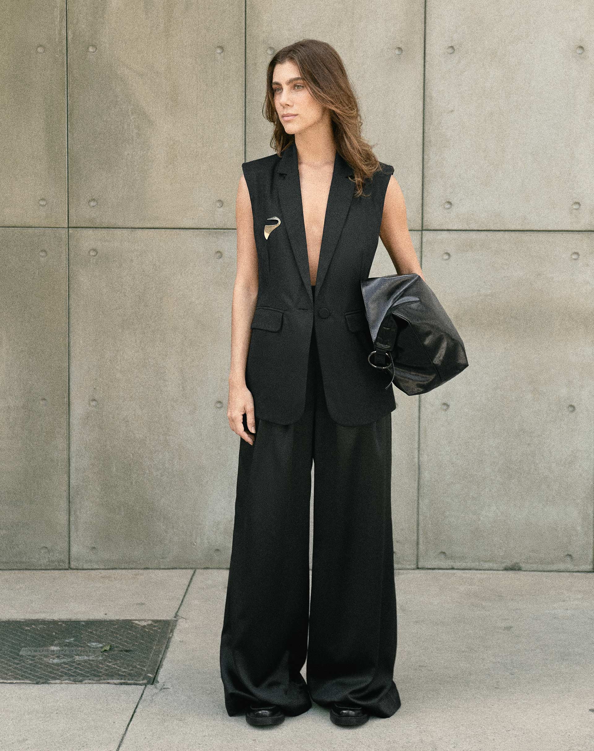 Calça Wide Leg com Pregas Alfaiataria - Preto