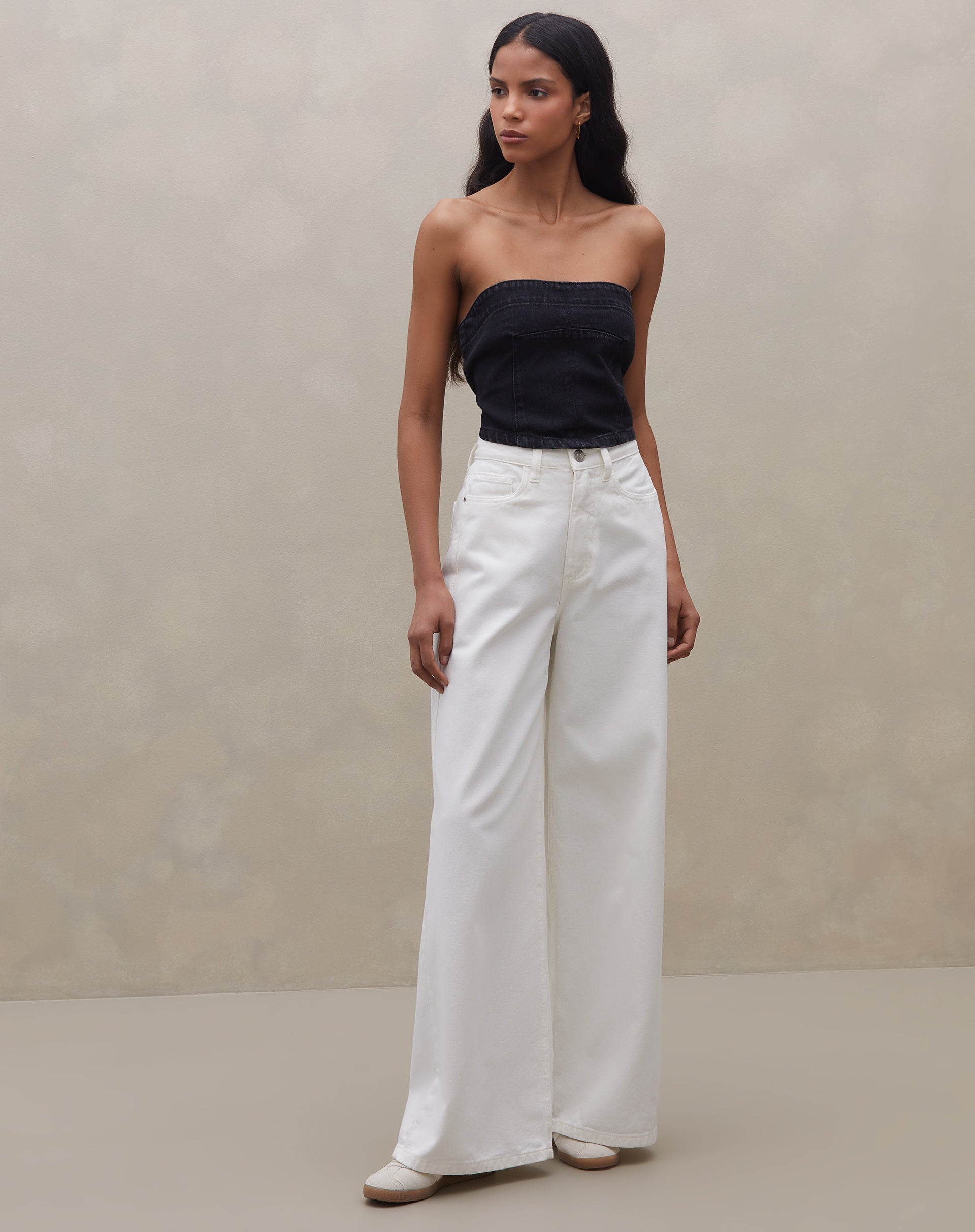 51225167_0002_1_top-sem-alca-jeans-preto_v1725479009145.jpg
