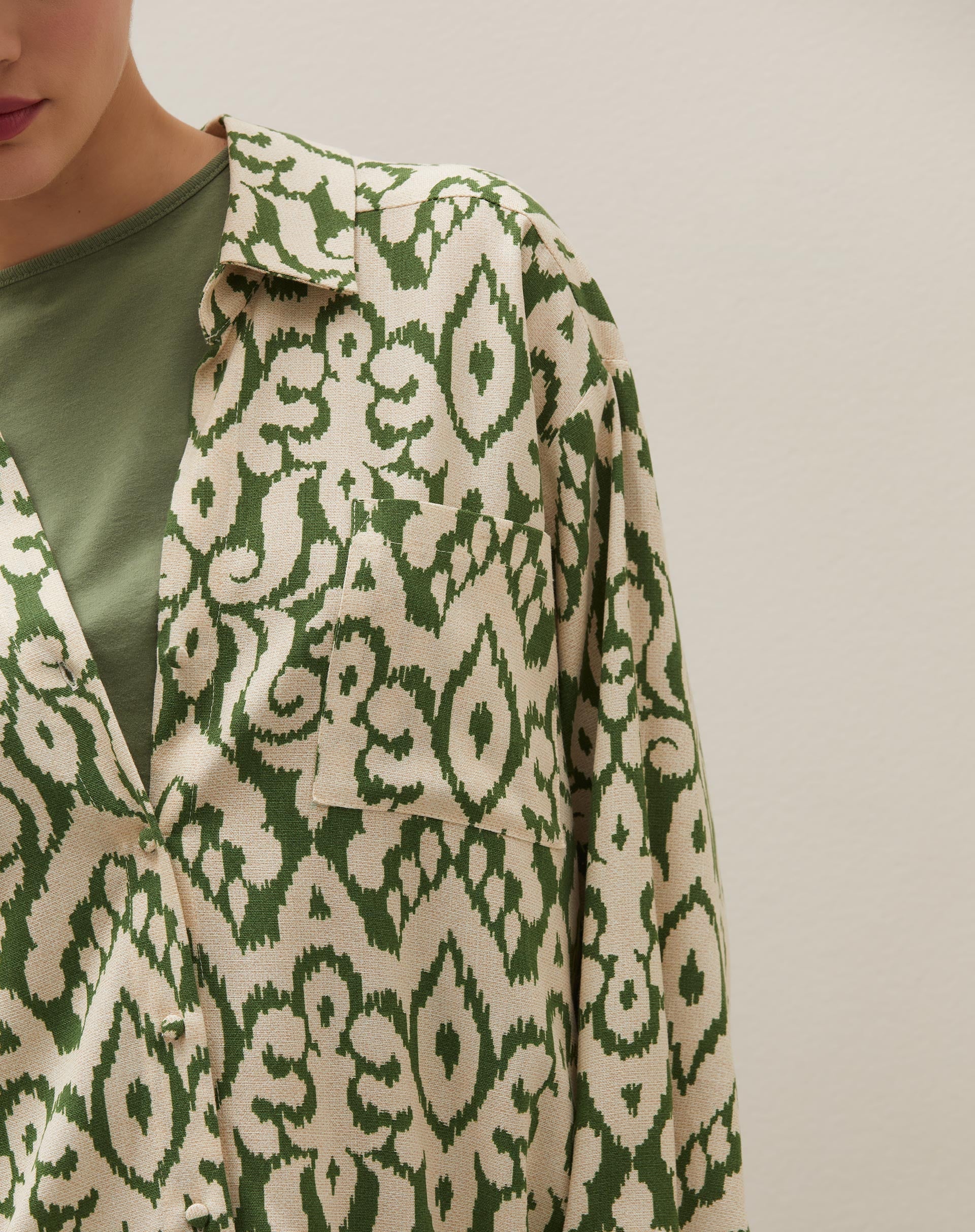 Camisa Oversized de Linho - Verde