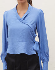 Blusa Manga Longa Transpassada com Amarração - Azul