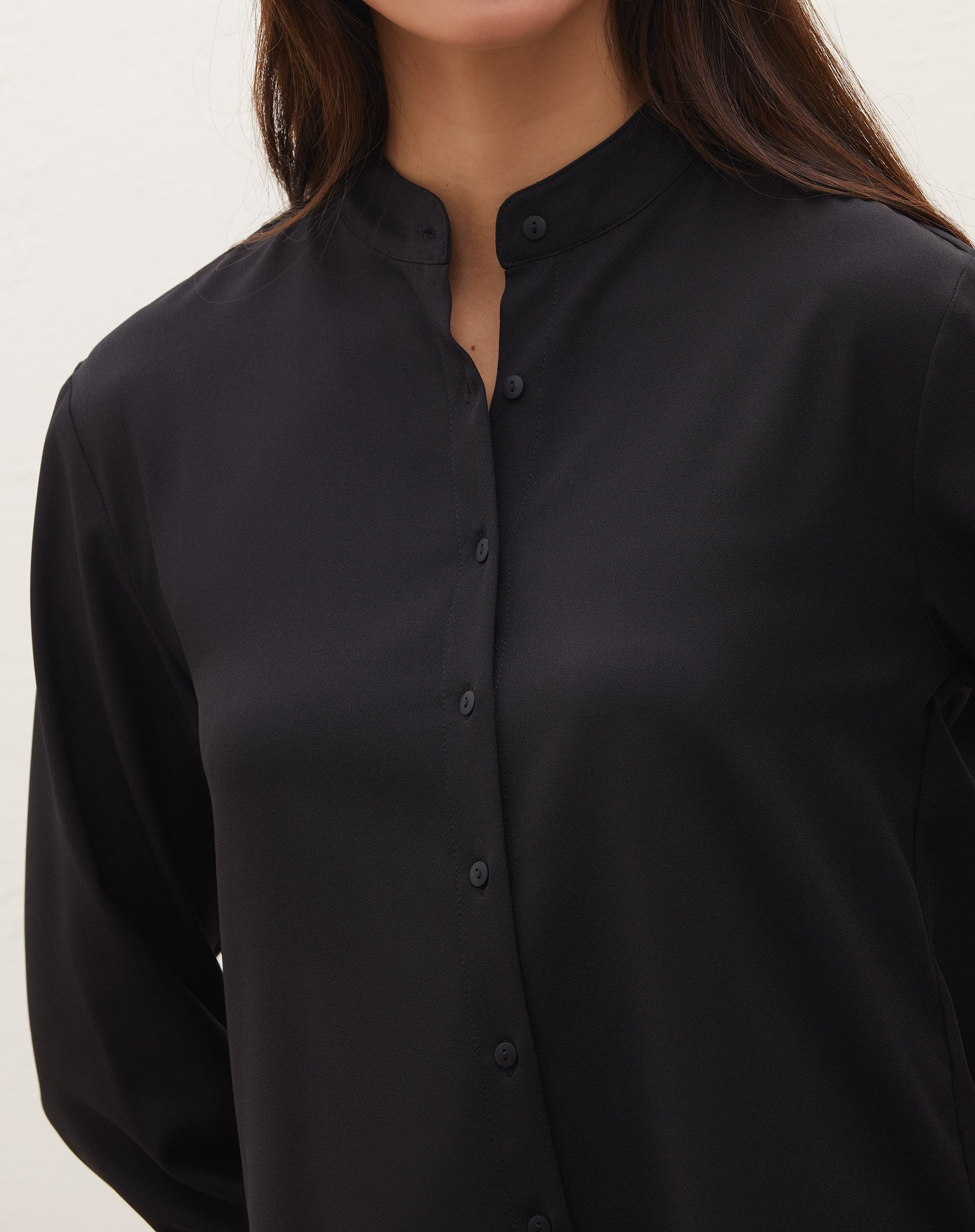 Camisa Manga Longa de Crepe - Preto