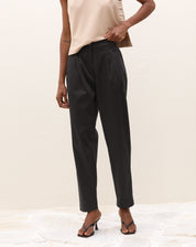 Calça Alfaiataria Baggy com Pregas - Preto