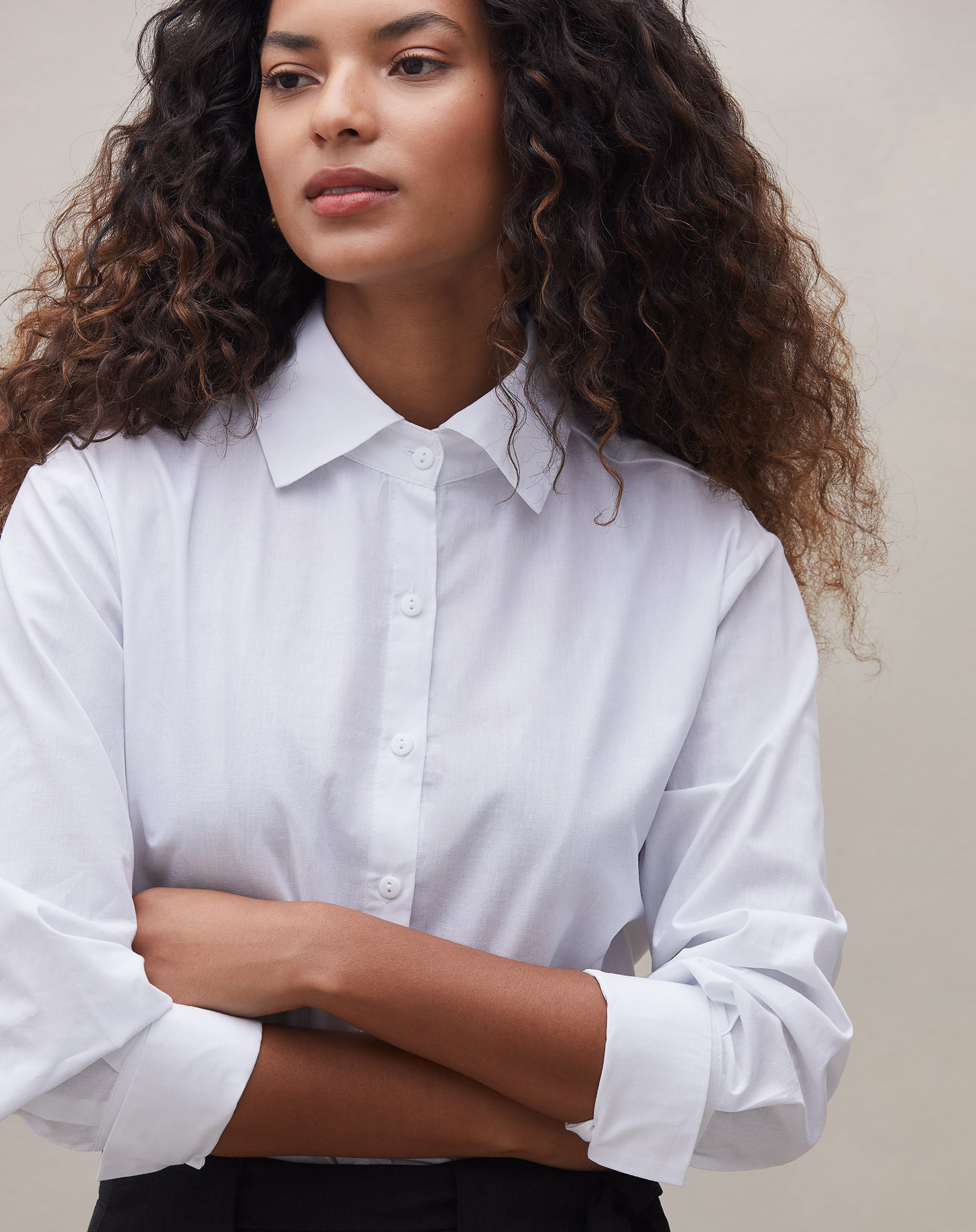 Camisa Alongada com Barra Arredondada de Algodão - Branco