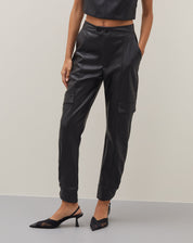 Calça Cargo de Pu - Preto