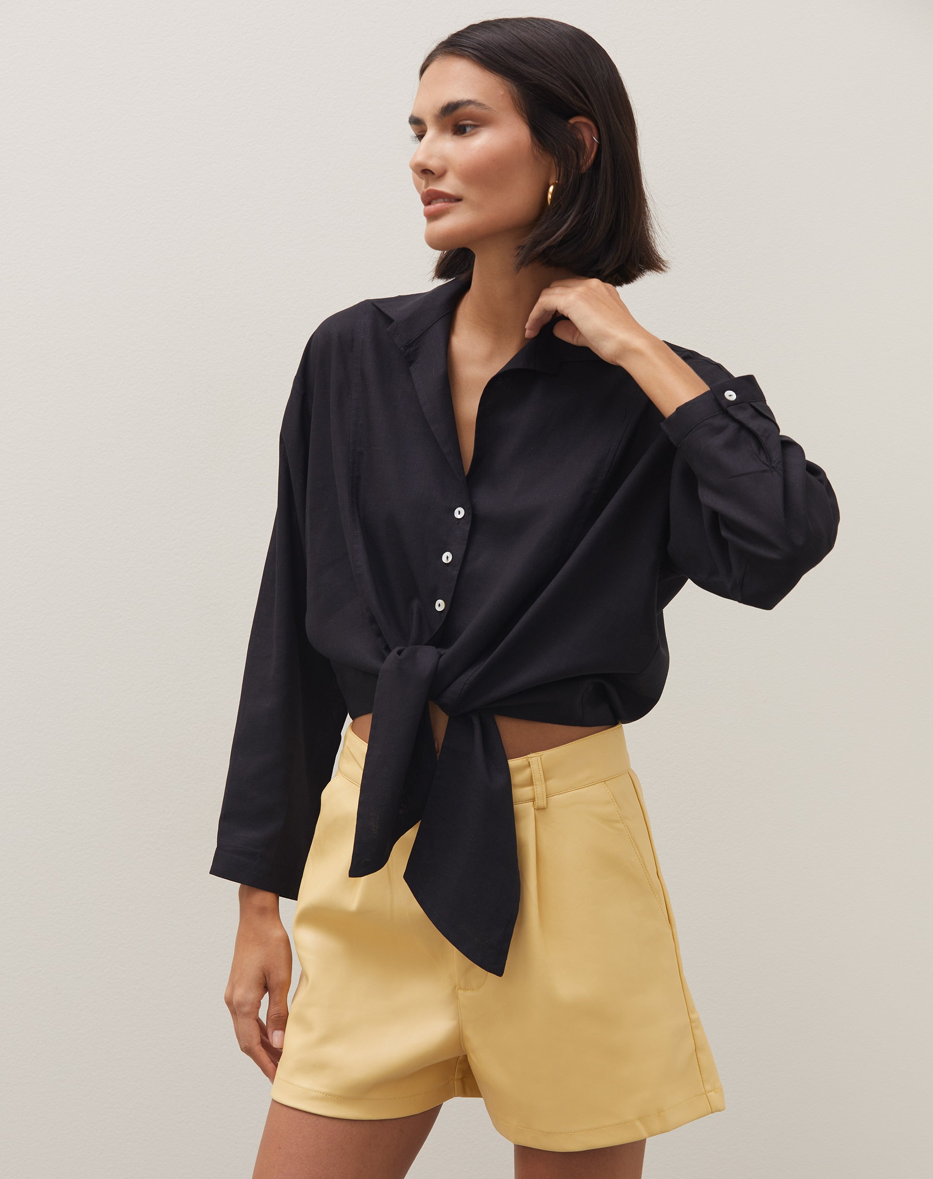 Shorts Cós Transpassado Pu - Amarelo Claro