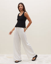 Blusa Decote U de Tricot - Preto