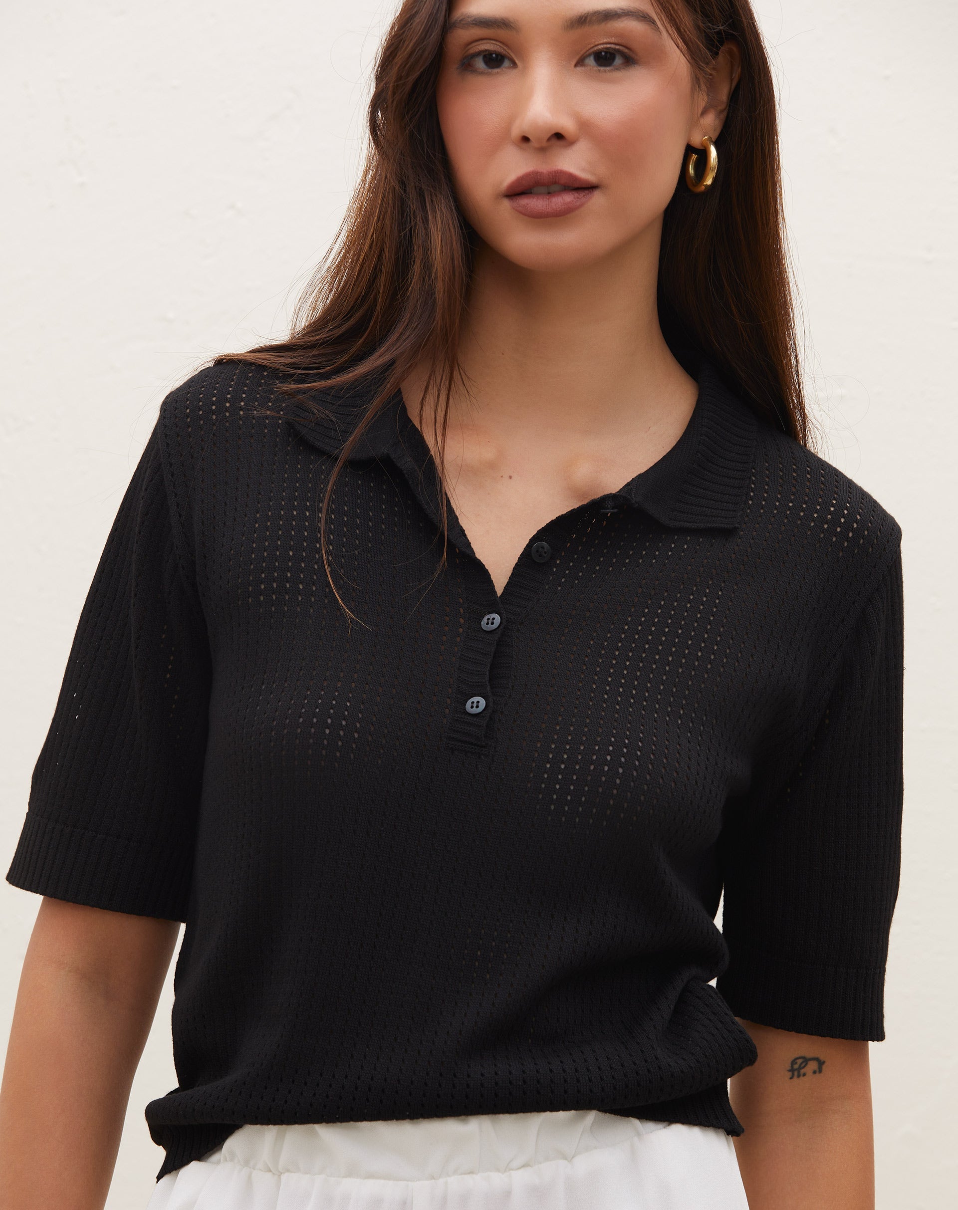 Blusa Manga Curta Gola Polo de Tricot - Preto