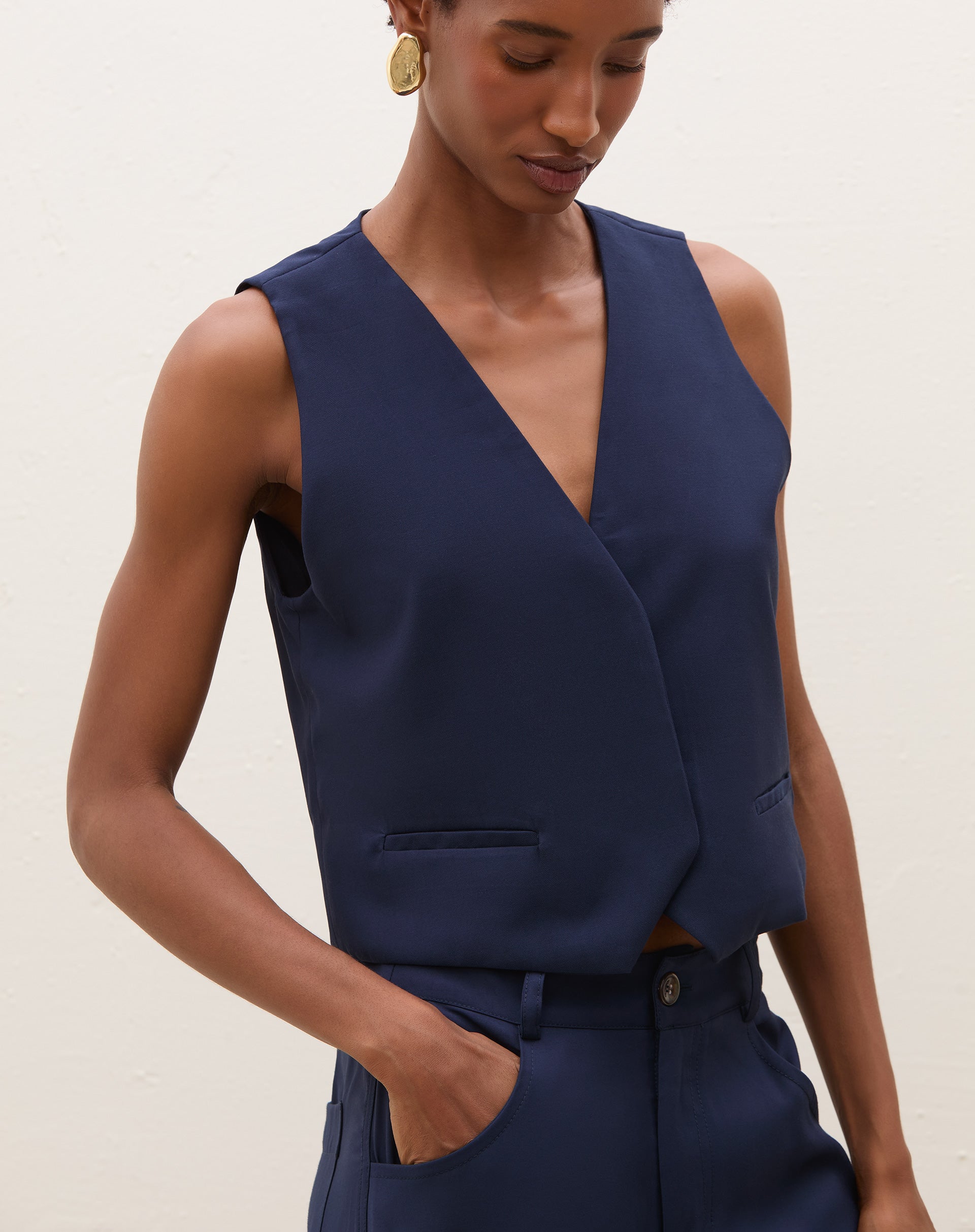 Calça Wide Leg Alfaiataria - Azul Marinho