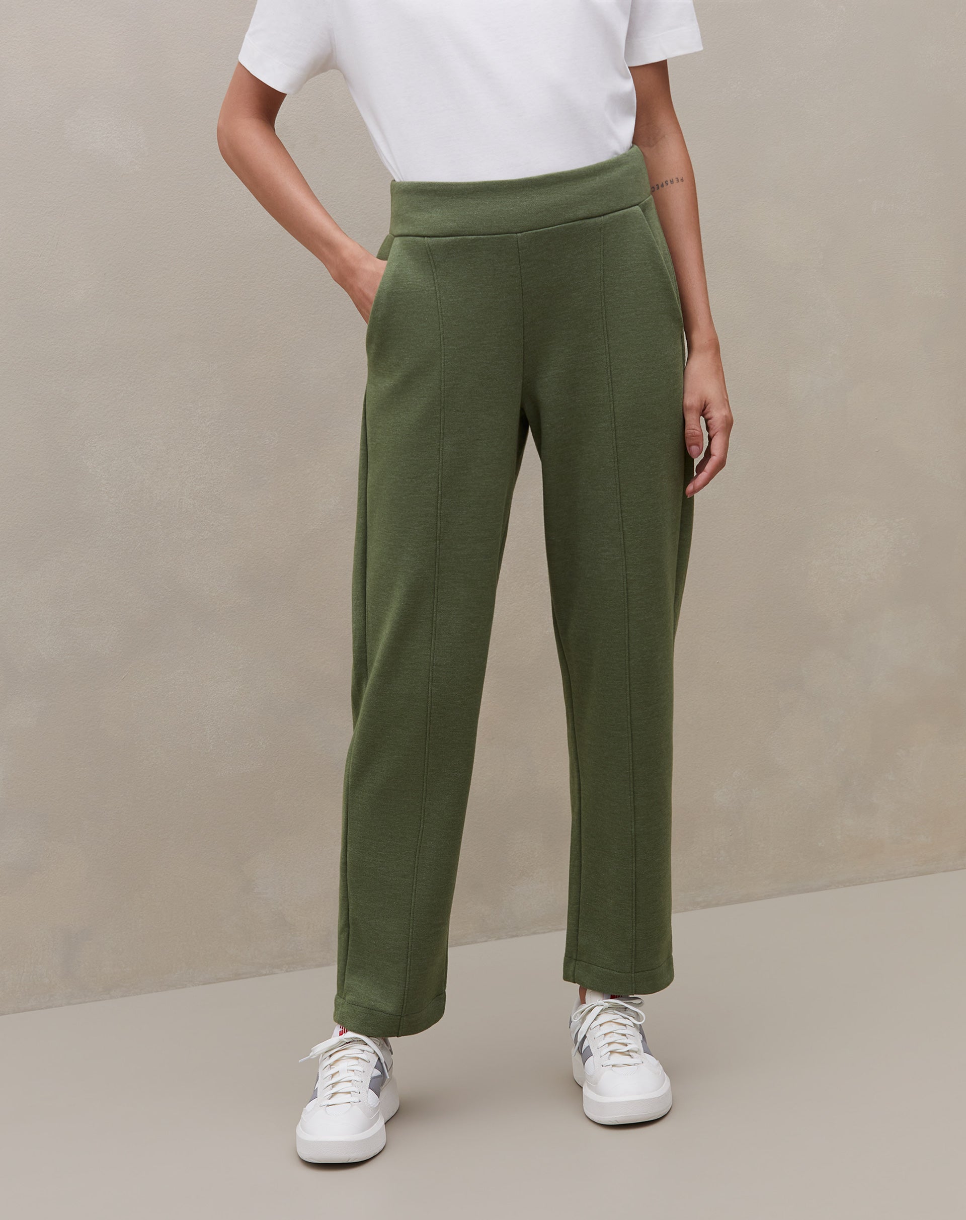 Calça Cintura Alta de Moletom  - Verde Militar