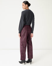 CALÇA RETA COBRA PU - VINHO