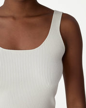 REGATA BÁSICA TRICOT DECOTE U - OFF-WHITE
