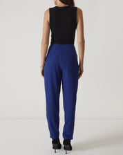 CALÇA COM VINCOS DE ALFAIATARIA - AZUL