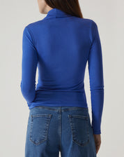 BLUSA GOLA ALTA DE MALHA - AZUL