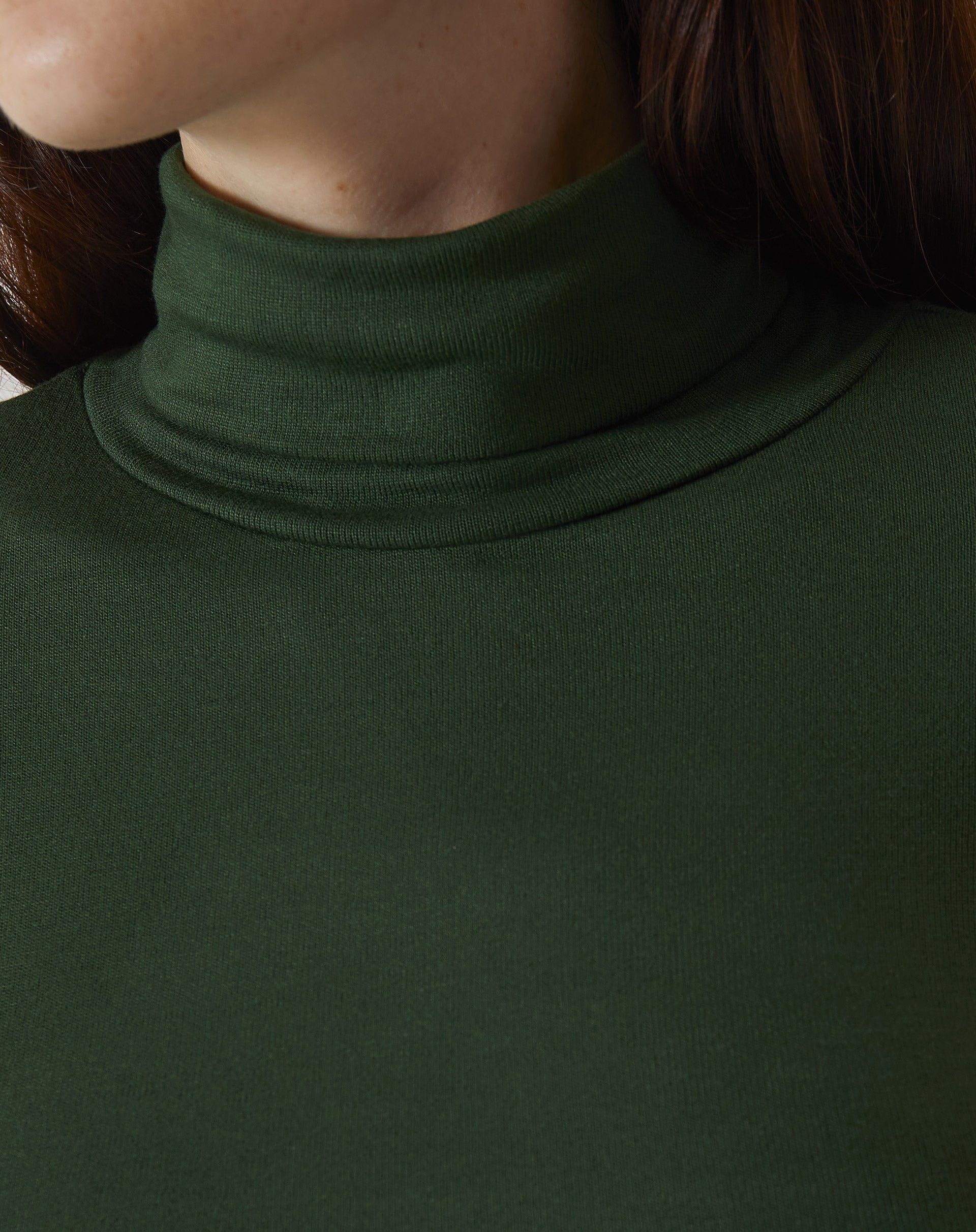 BLUSA GOLA ALTA DE MALHA - VERDE