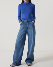 BLUSA GOLA ALTA DE MALHA - AZUL