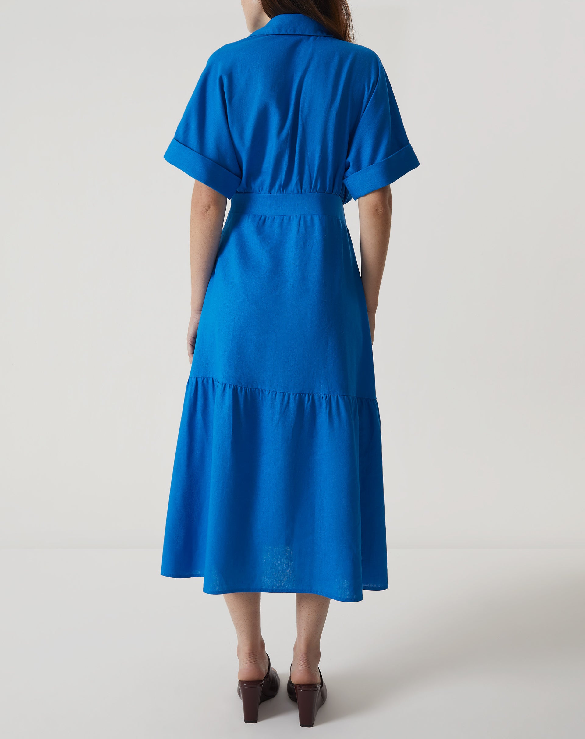 VESTIDO LONGO DECOTE V COM GOLA - AZUL