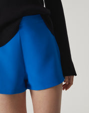 SHORTS CURTO EVASÊ DE ALFAIATARIA - AZUL