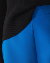 SHORTS CURTO EVASÊ DE ALFAIATARIA - AZUL