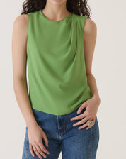 BLUSA SEM MANGAS DE CREPE - VERDE