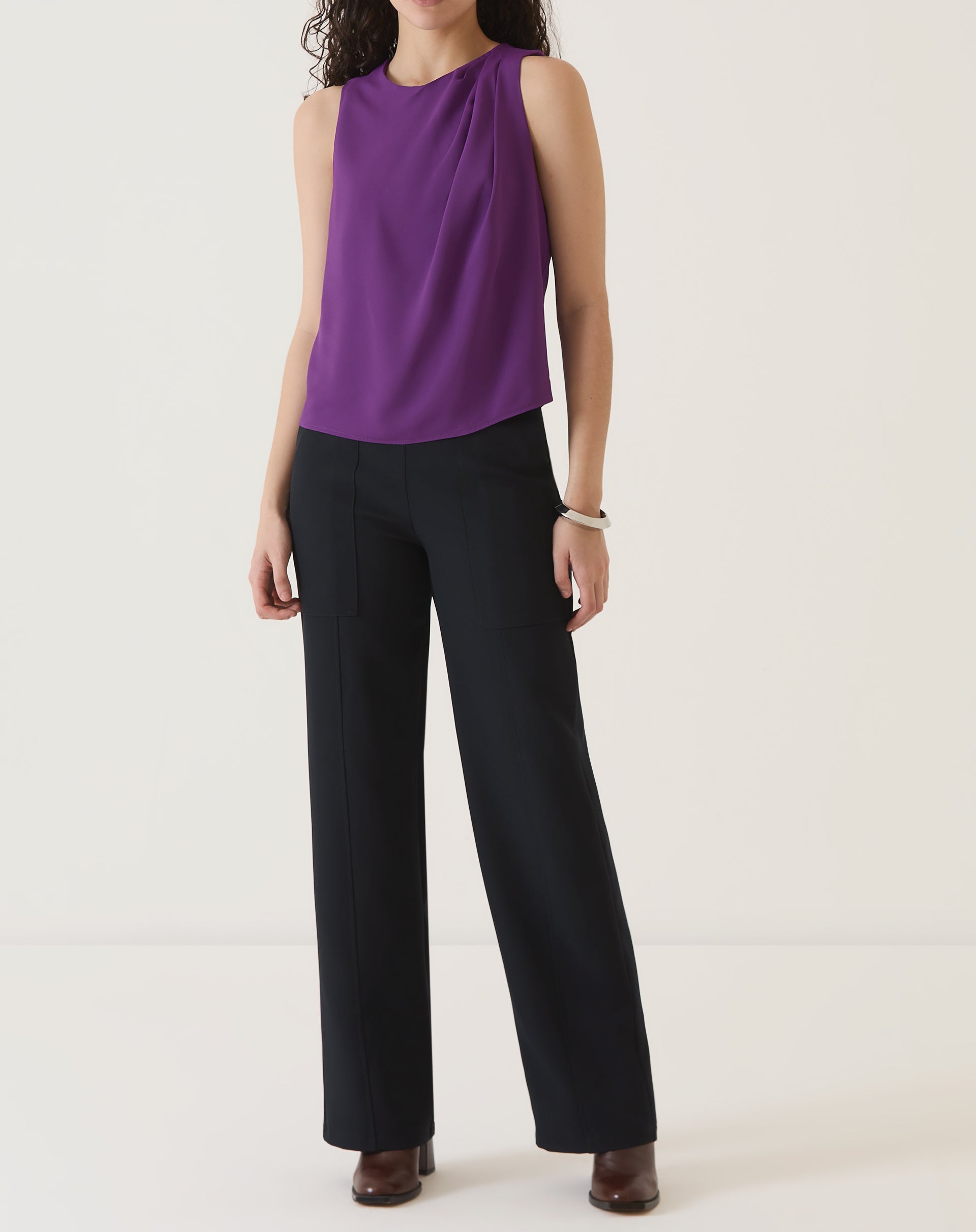 BLUSA SEM MANGAS DE CREPE - ROXO