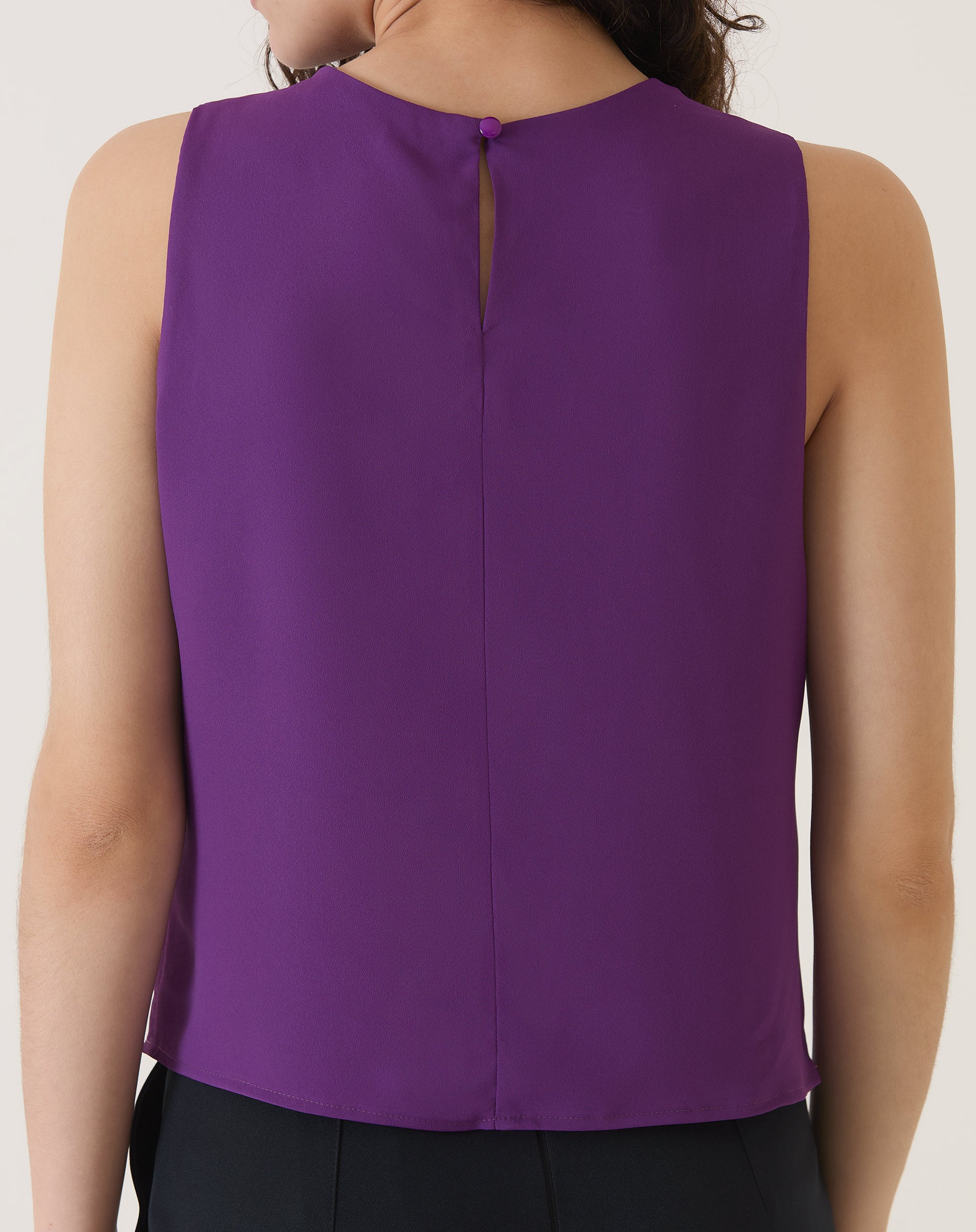 BLUSA SEM MANGAS DE CREPE - ROXO
