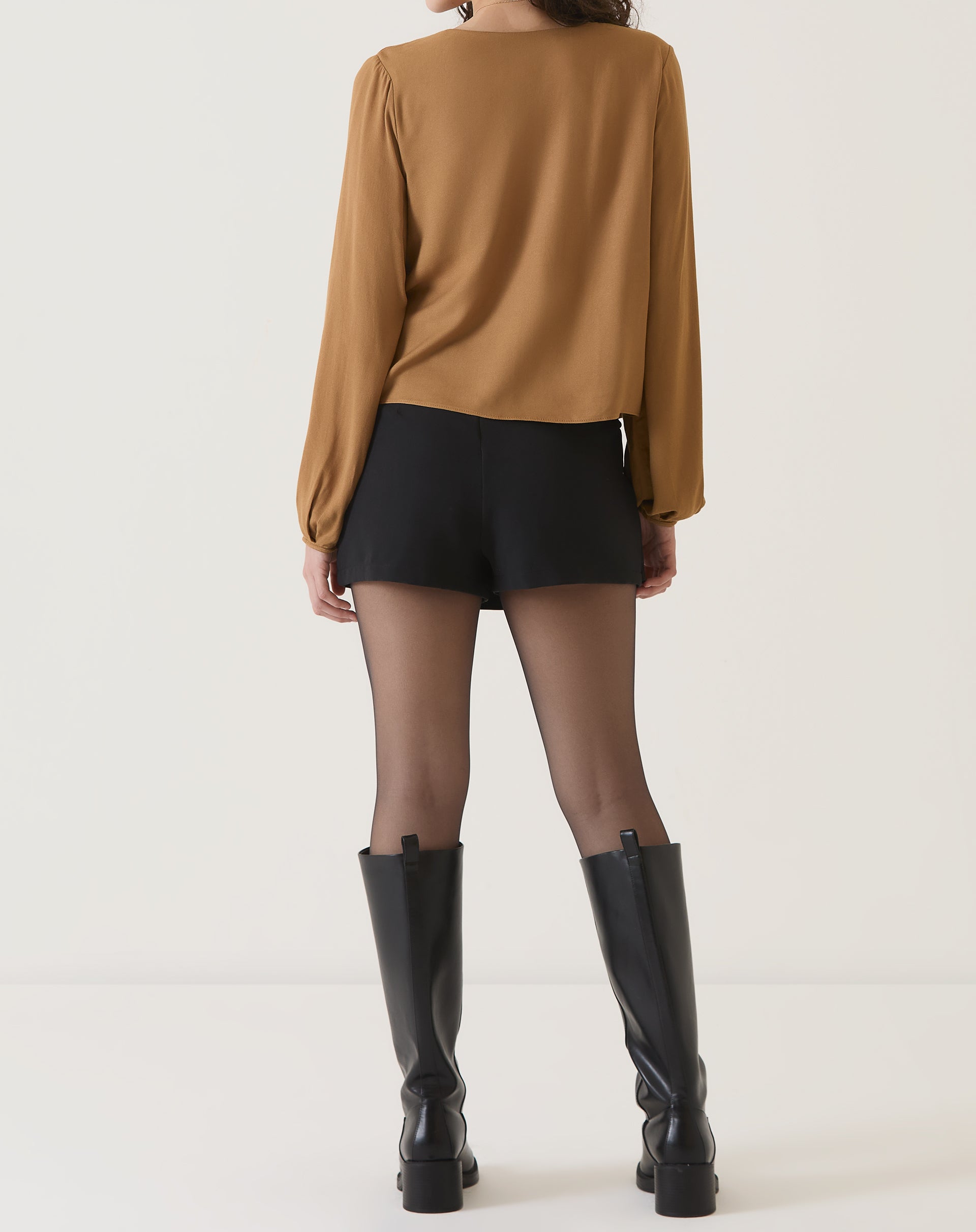 BLUSA MANGA LONGA DECOTE V - MARROM
