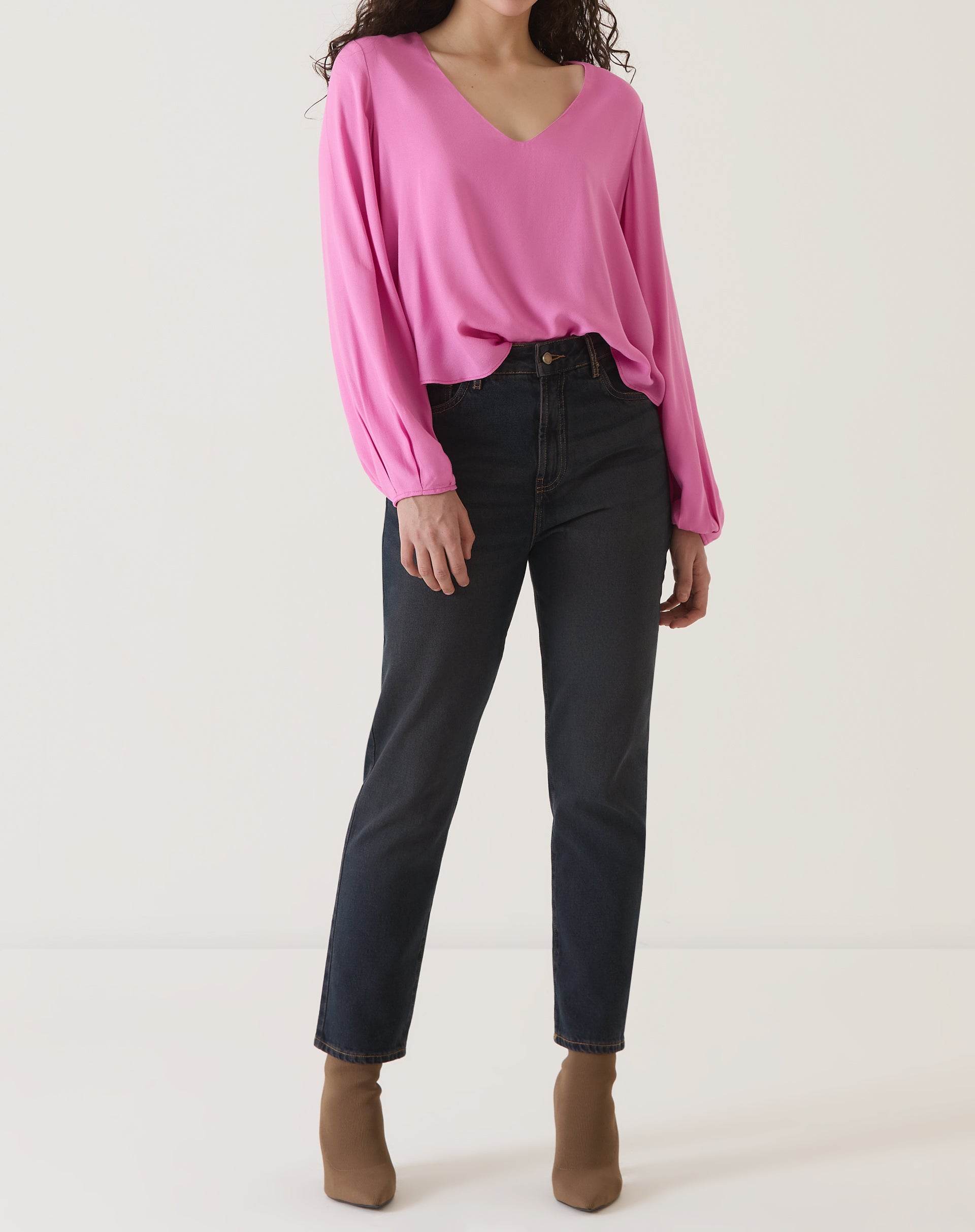 BLUSA MANGA LONGA DECOTE V - ROSA