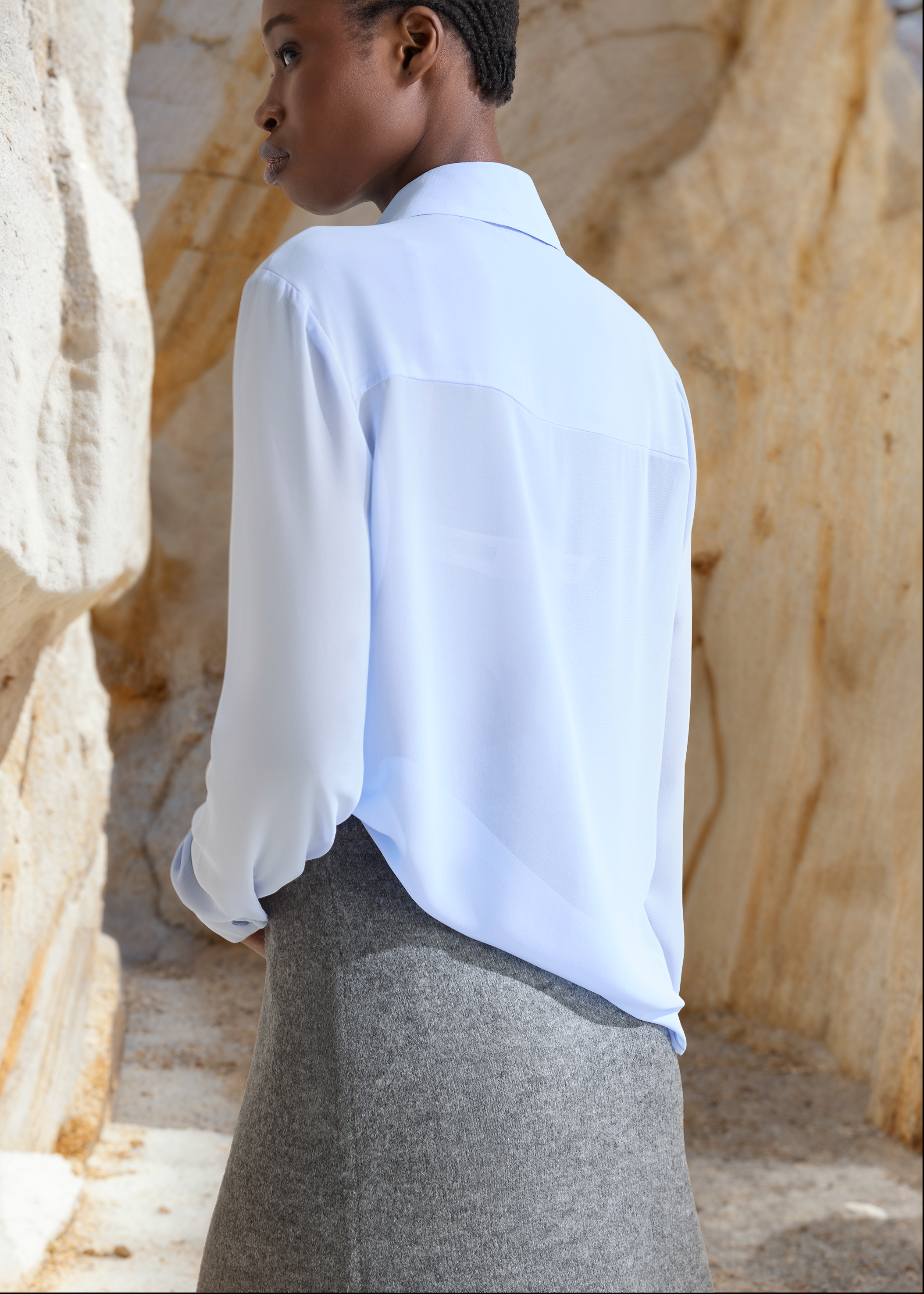 CAMISA MANGA LONGA COM TRANSPARÊNCIA - AZUL