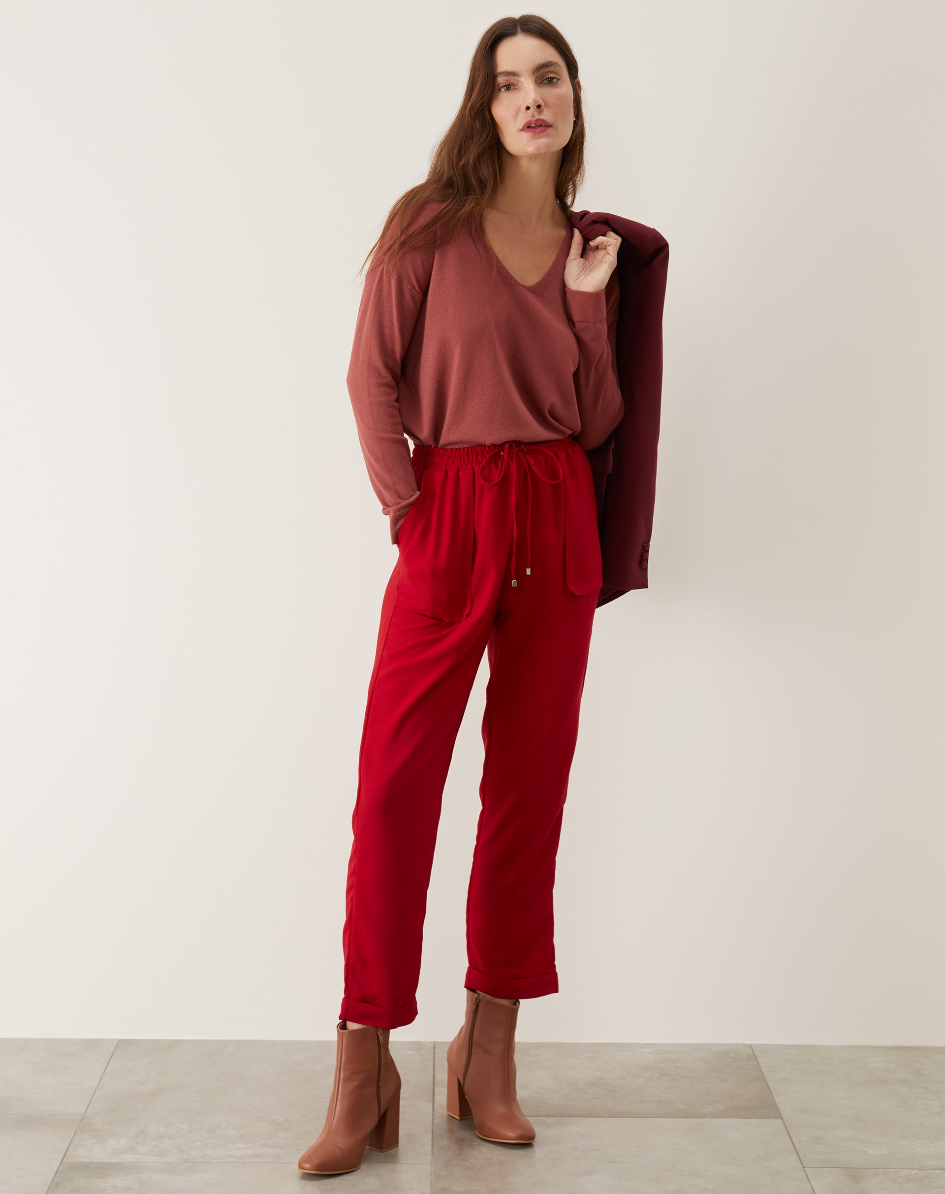 Calça Jogging Alfaiataria Essential - Vermelho Escuro