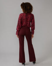 CALÇA ALFAIATARIA ESSENTIAL - VINHO