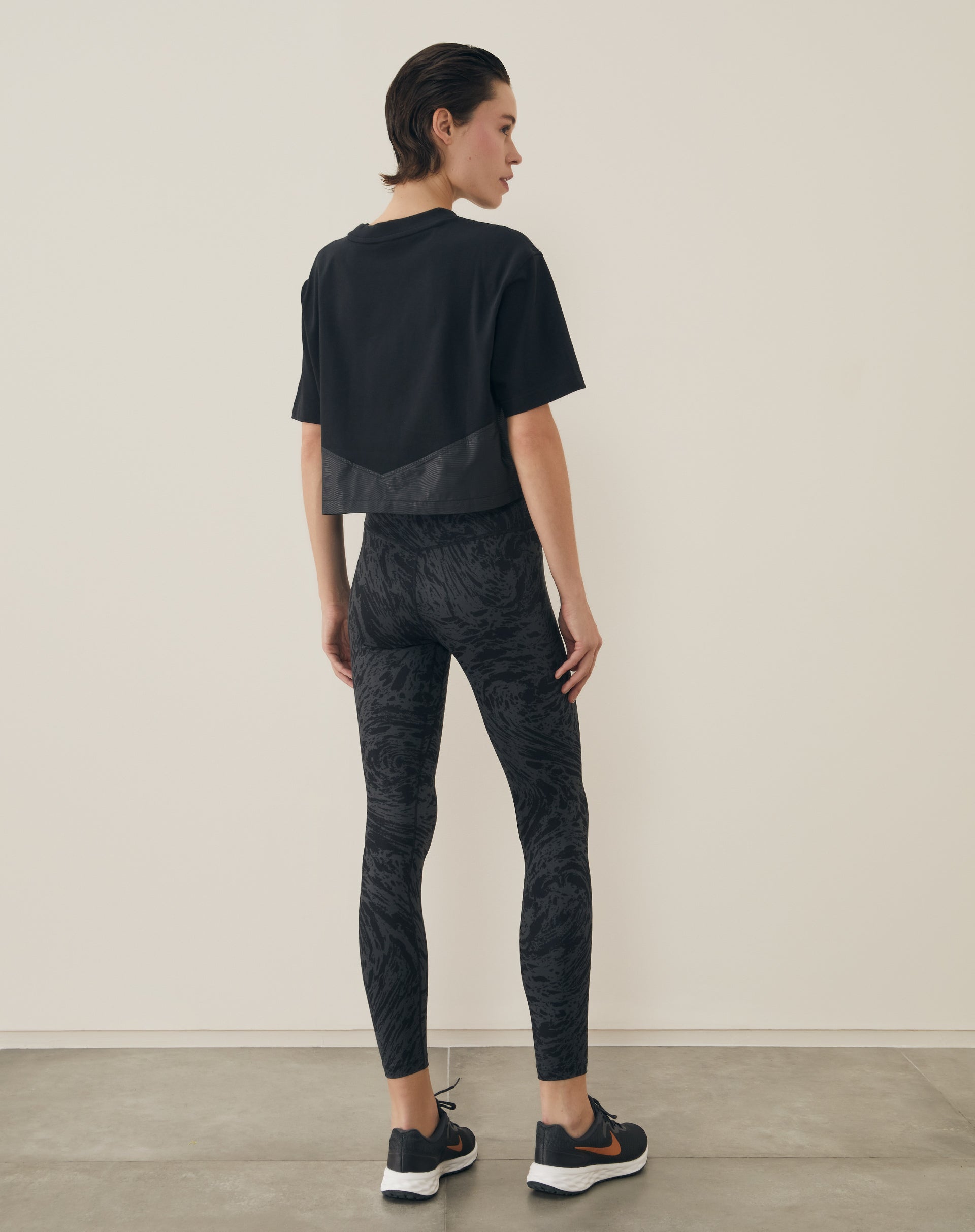 NIKE TÊNIS REVOLUTION 6 - PRETO