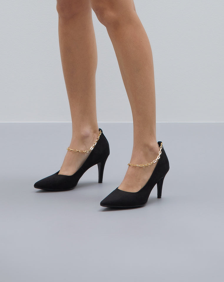 SCARPIN BICO FINO SALTO FINO E CORRENTE REMOVÍVEL - PRETO