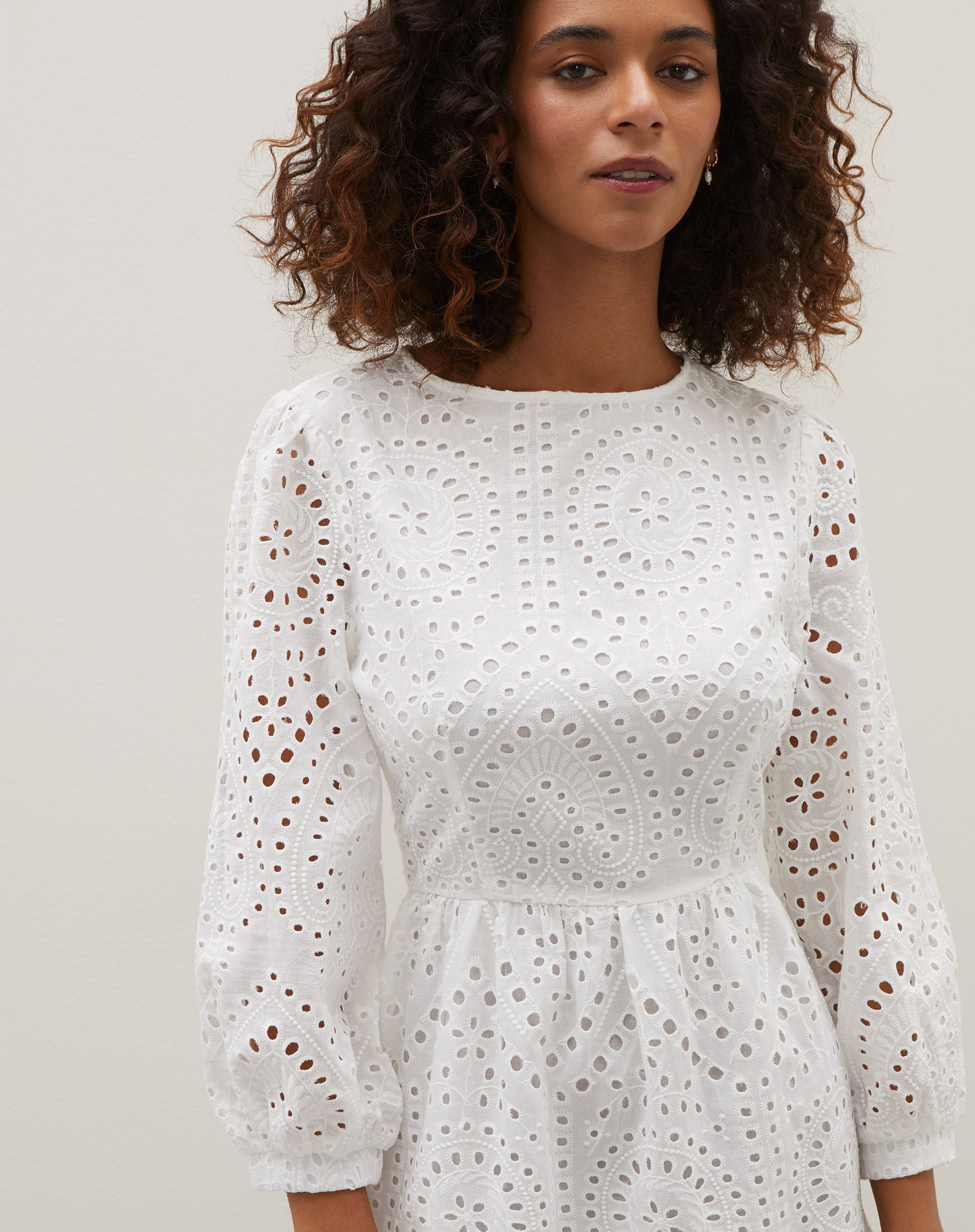 KIT 2 ARGOLAS FOLHEADAS PÉROLA E TEXTURA - DOURADO