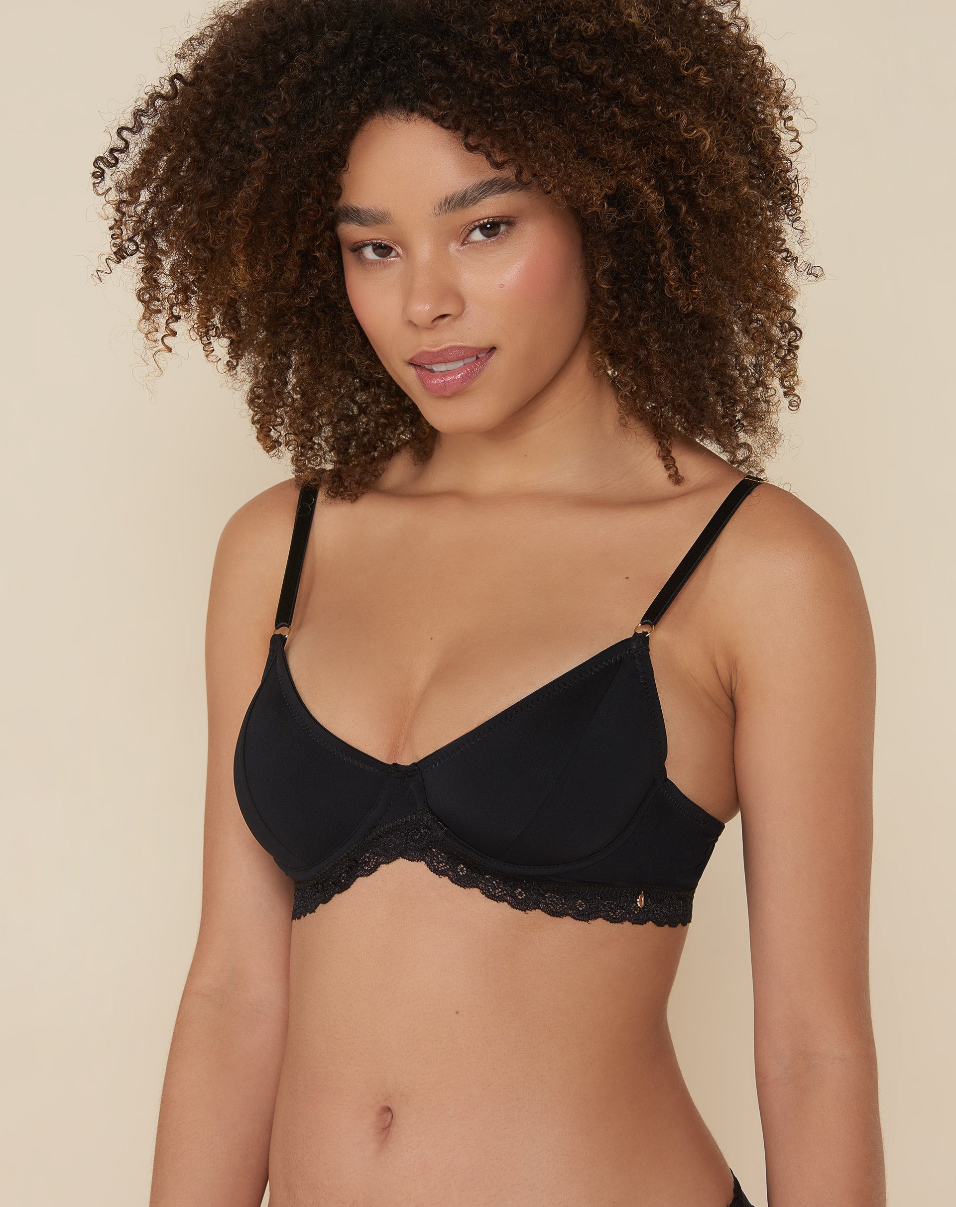 SUTIÃ PUSH UP DETALHES CRUZADOS - PRETO