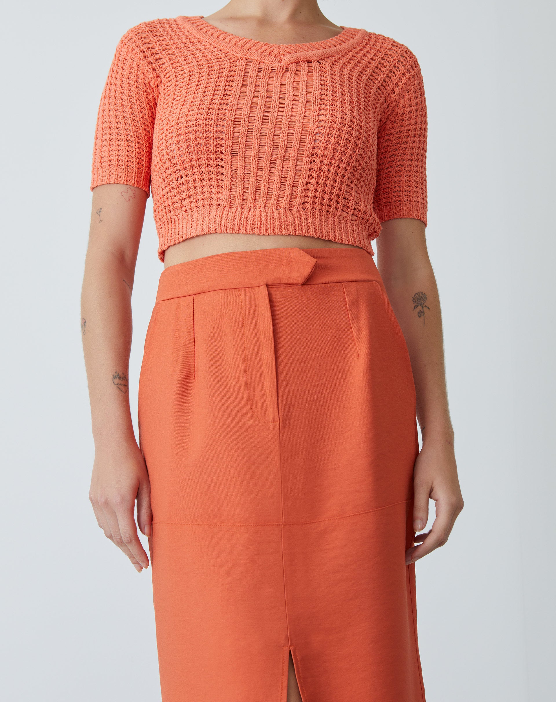 SAIA MIDI COM FENDA FRONTAL ALFAIATARIA - TERRACOTA