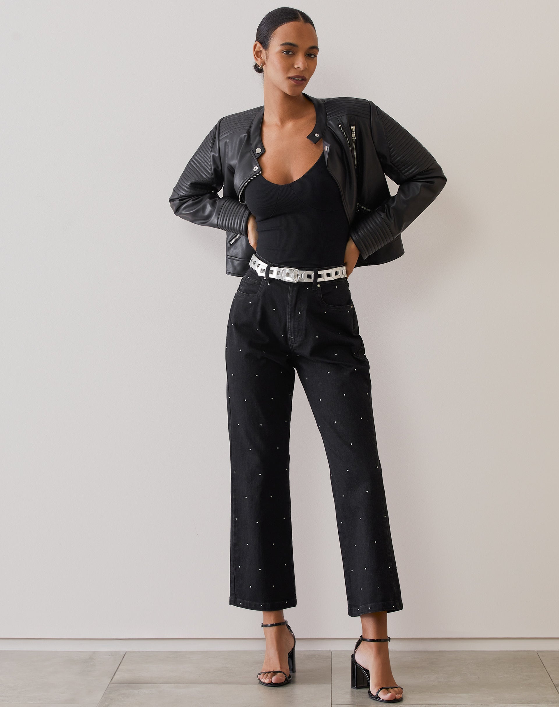 BODY DECOTE V  - PRETO