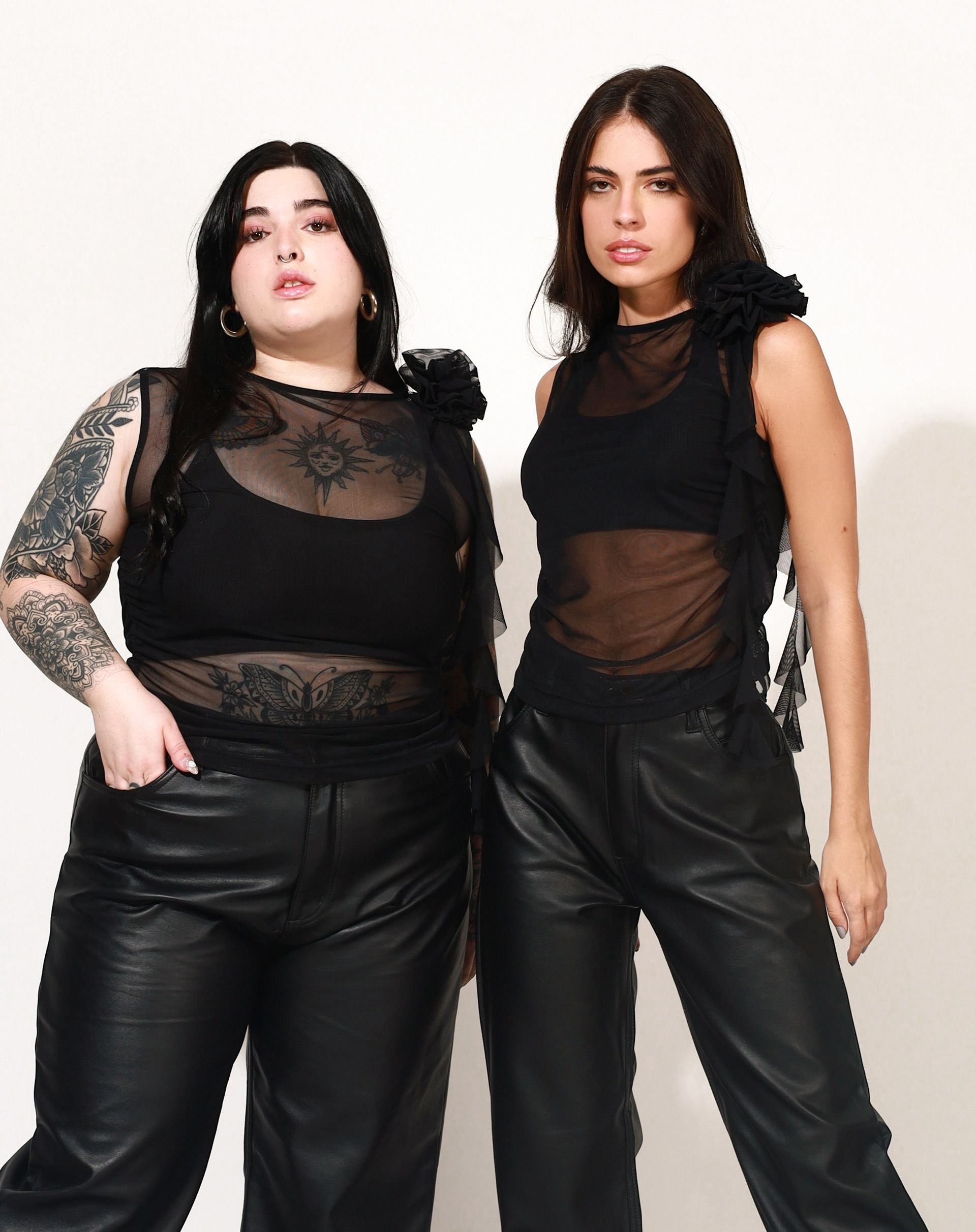 Regata Tule Flor Removível - PRETO